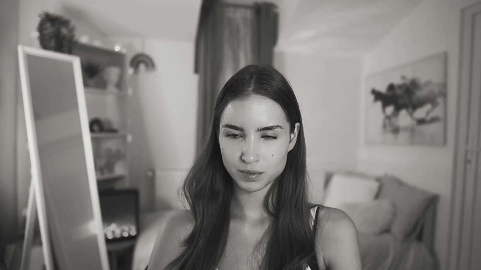Gallery image thumbnail from Shy_jane's myfreecams stream on, 11/21/2025, 17:38 image 2 of 20