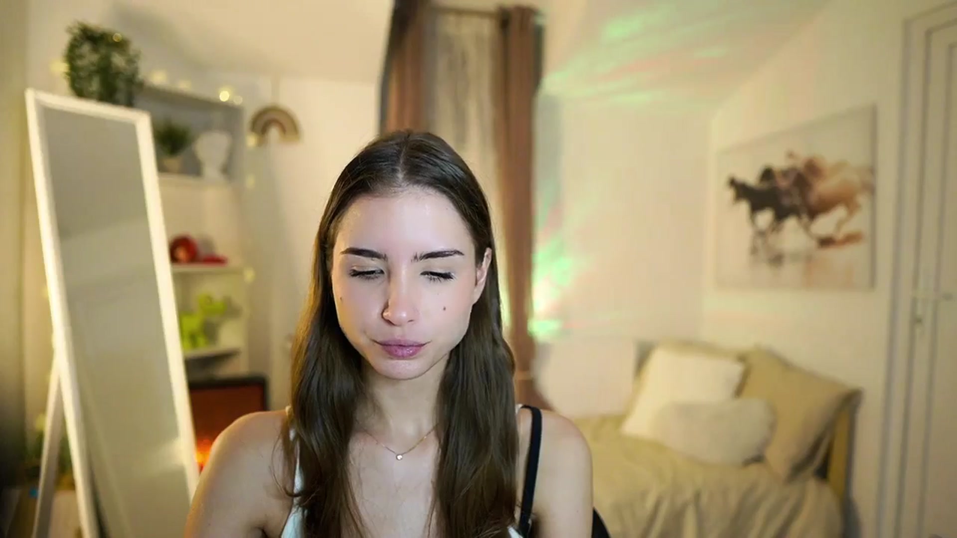 Gallery image thumbnail from Shy_jane's myfreecams stream on, 11/25/2025, 12:48 image 13 of 20