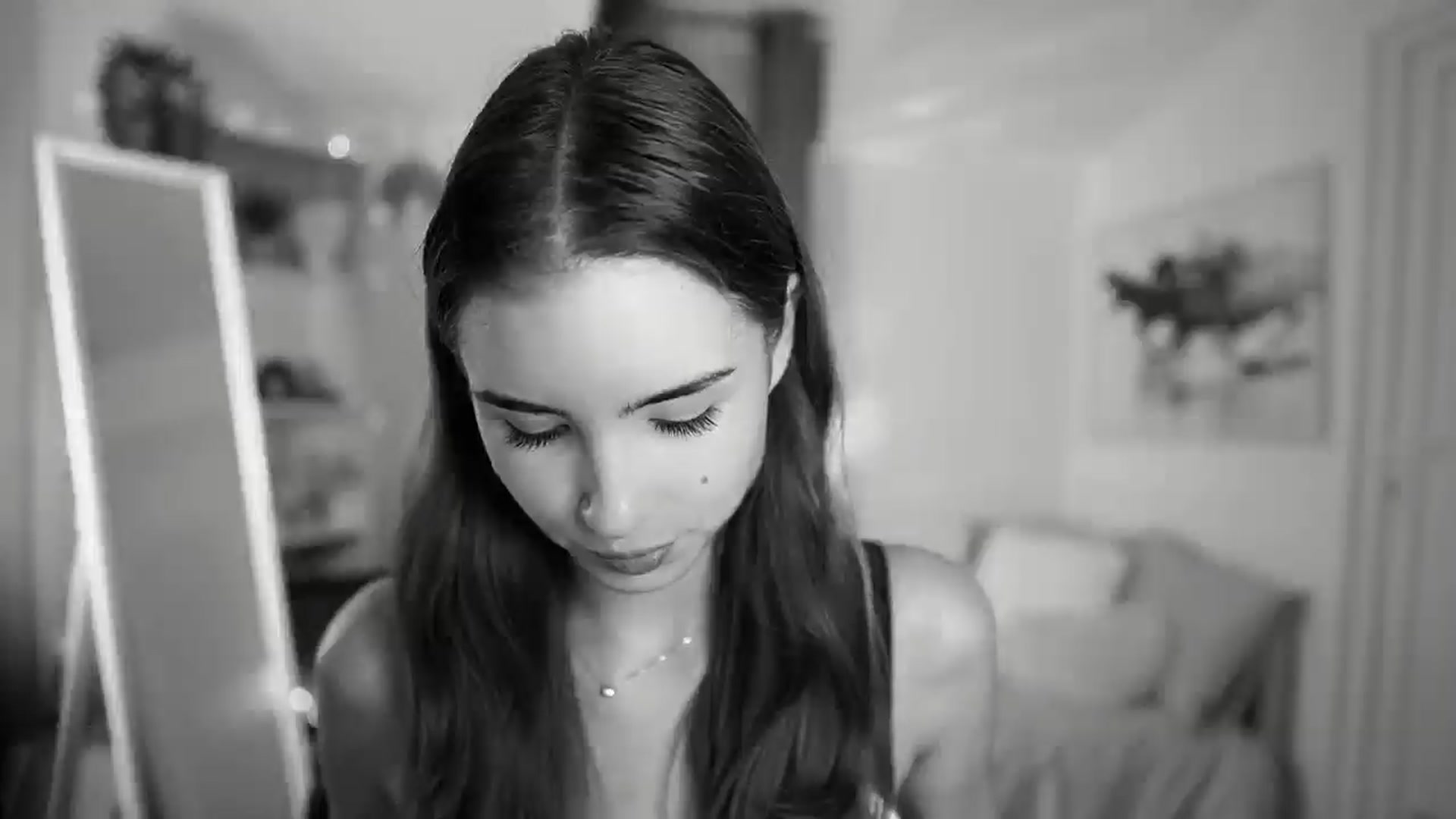 Gallery image thumbnail from Shy_jane's myfreecams stream on, 11/25/2025, 13:42 image 2 of 20