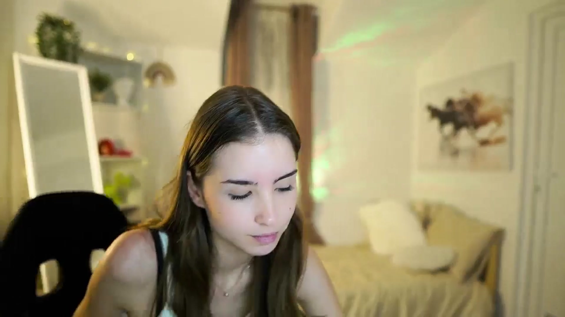 Gallery image thumbnail from Shy_jane's myfreecams stream on, 11/25/2025, 18:09 image 6 of 20