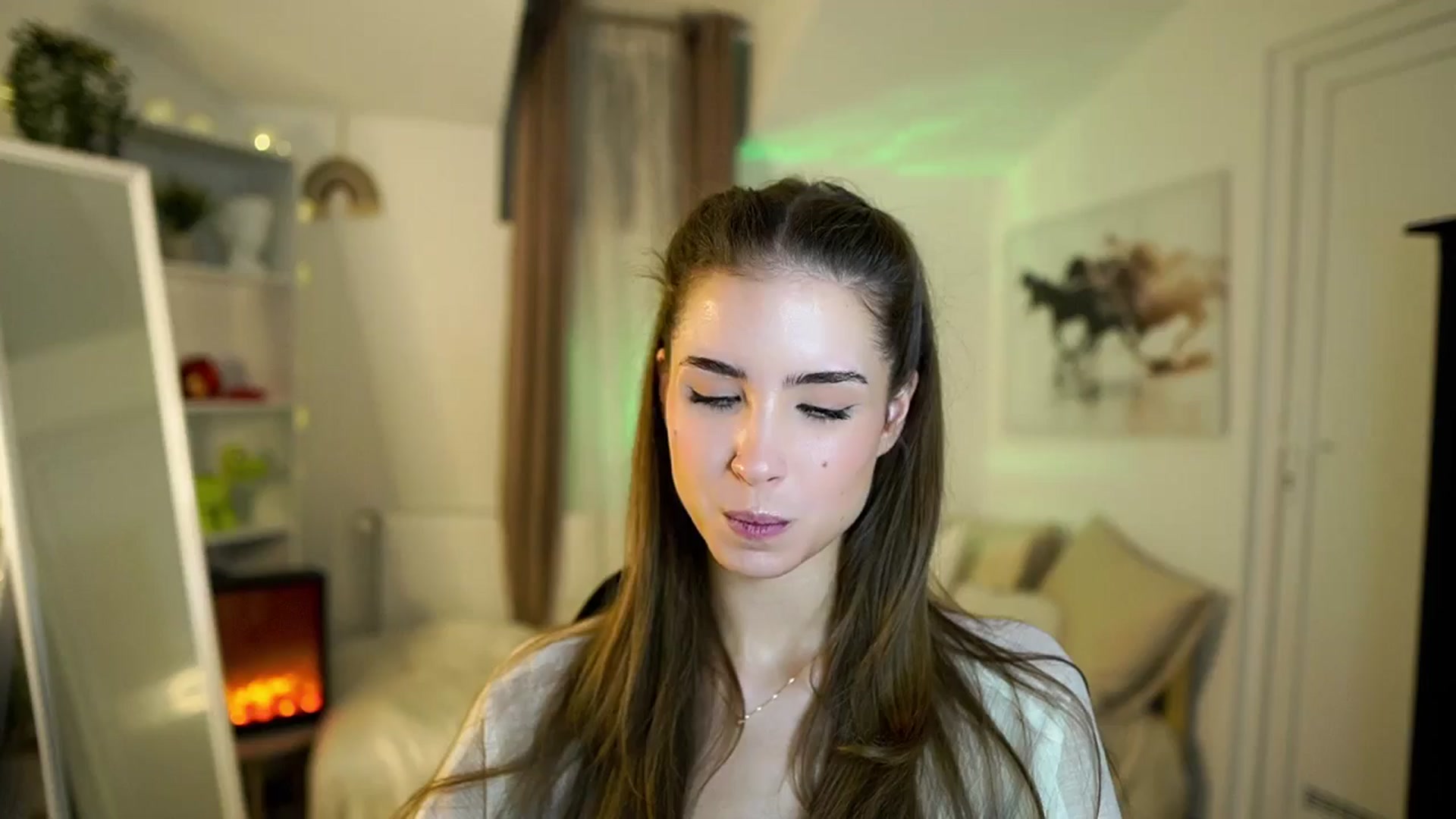 Gallery image thumbnail from Shy_jane's myfreecams stream on, 11/27/2025, 12:49 image 2 of 20