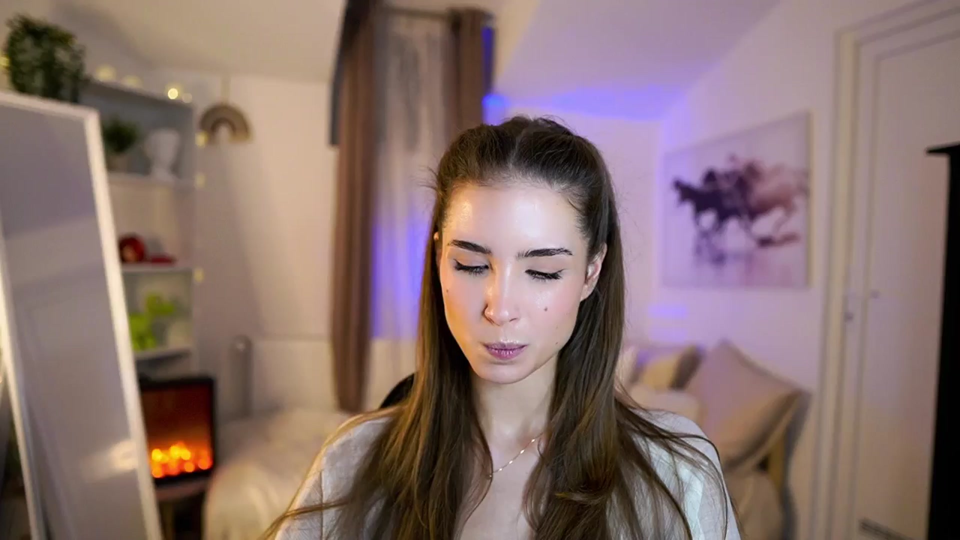 Gallery image thumbnail from Shy_jane's myfreecams stream on, 11/27/2025, 12:49 image 1 of 20