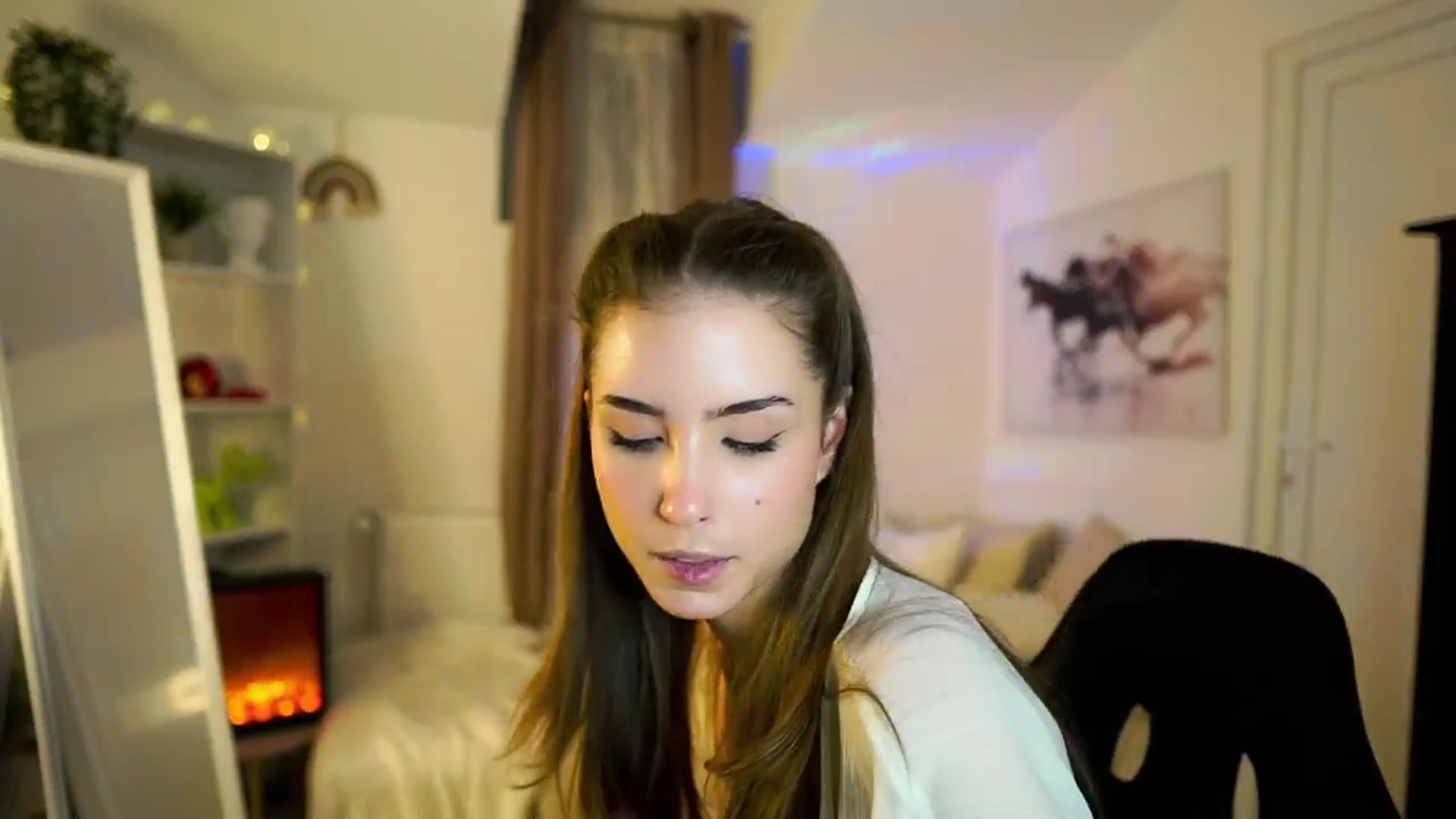 Gallery image thumbnail from Shy_jane's myfreecams stream on, 11/27/2025, 12:49 image 18 of 20