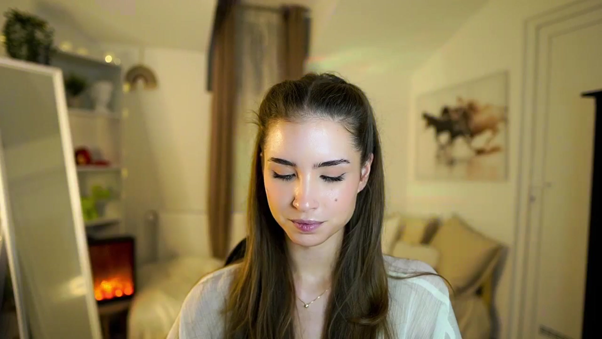 Gallery image thumbnail from Shy_jane's myfreecams stream on, 11/27/2025, 12:49 image 7 of 20