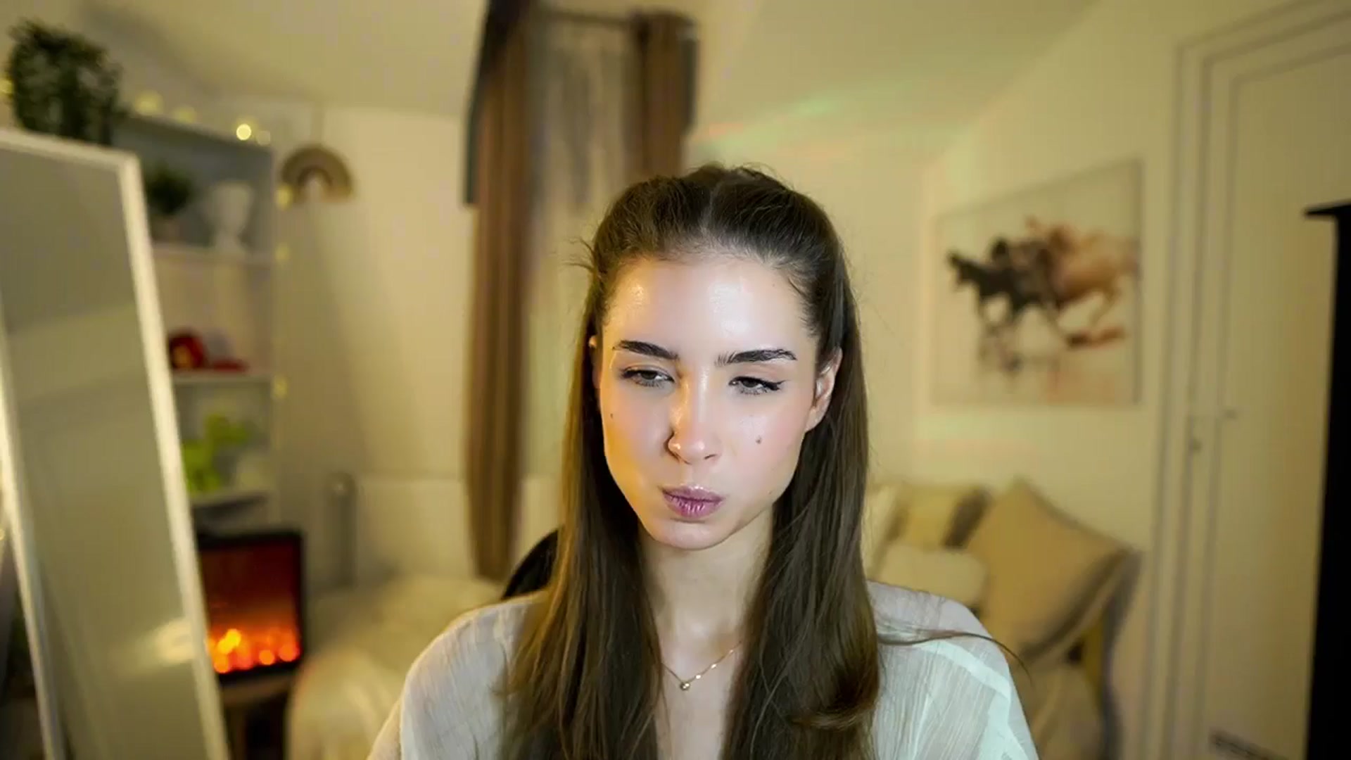 Gallery image thumbnail from Shy_jane's myfreecams stream on, 11/27/2025, 12:49 image 14 of 20