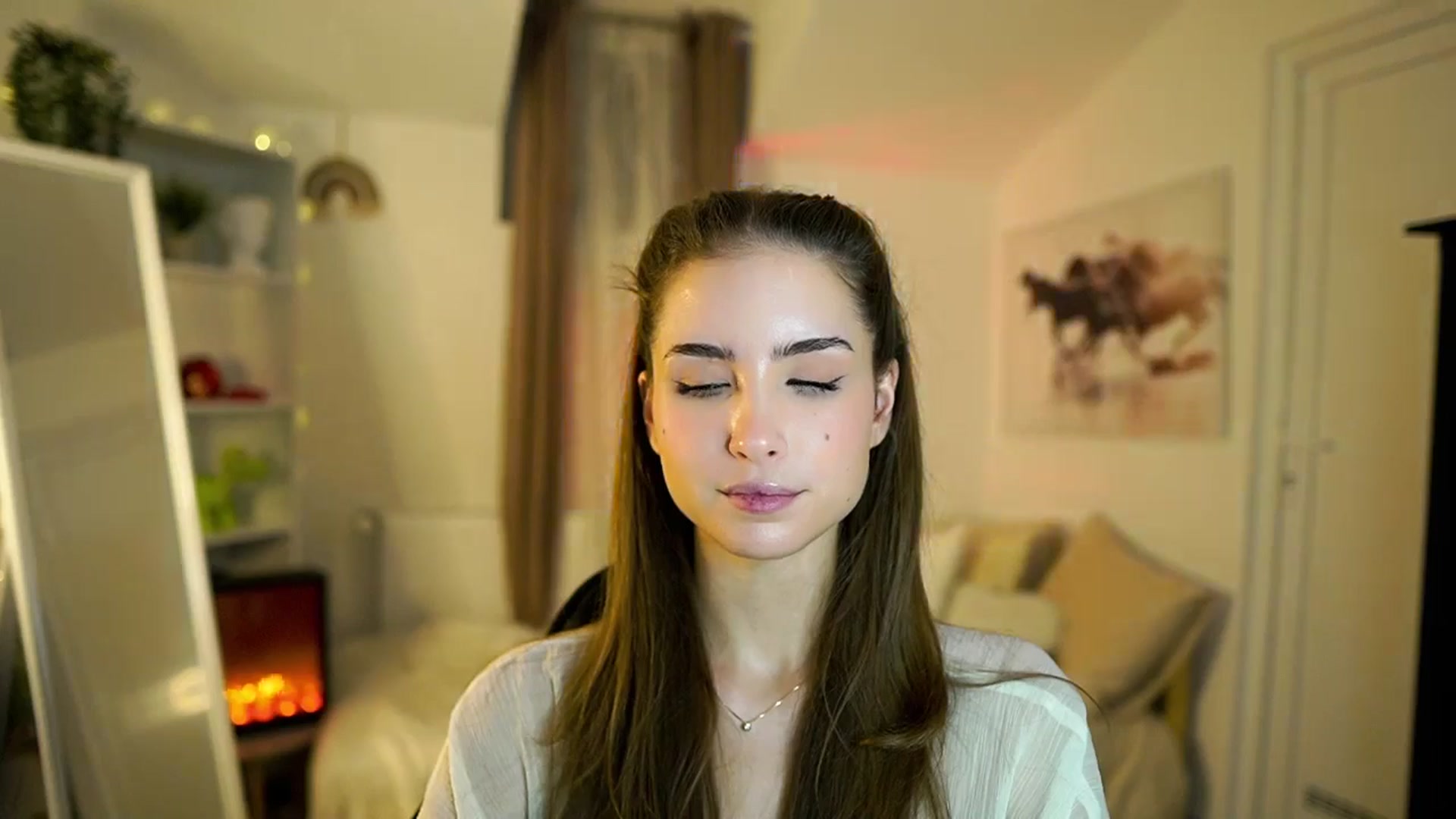 Gallery image thumbnail from Shy_jane's myfreecams stream on, 11/27/2025, 12:49 image 17 of 20