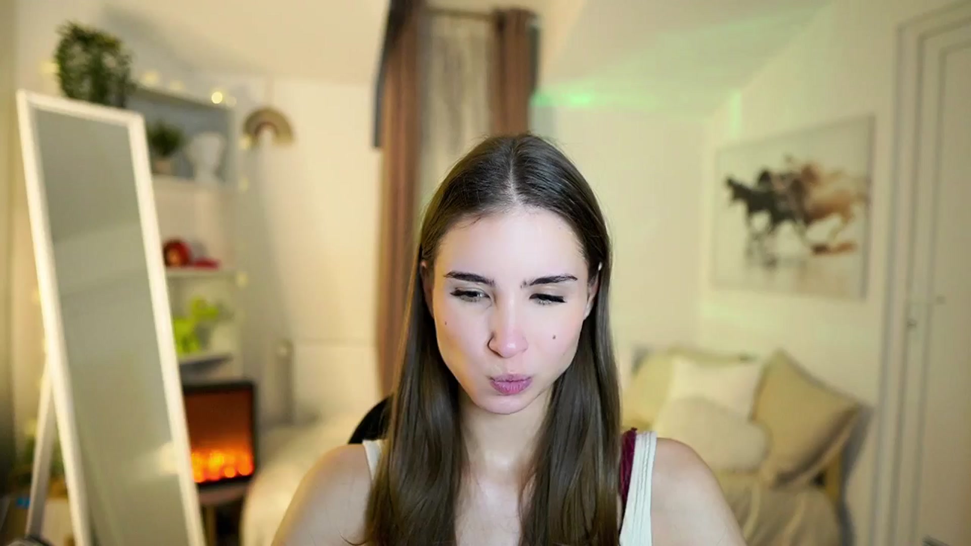 Gallery image thumbnail from Shy_jane's myfreecams stream on, 12/02/2025, 14:26 image 4 of 20