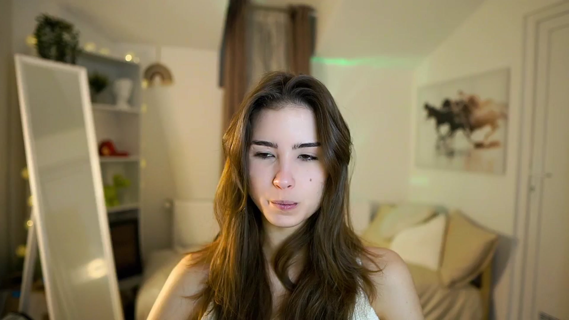Gallery image thumbnail from Shy_jane's myfreecams stream on, 12/28/2025, 10:57 image 3 of 20