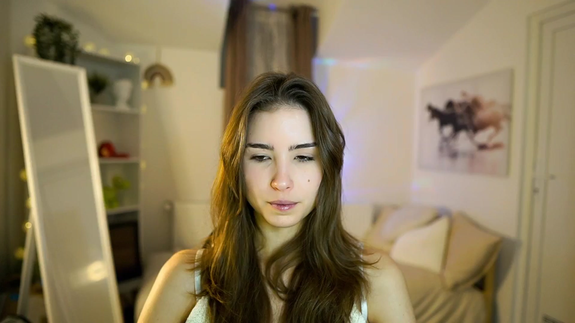 Gallery image thumbnail from Shy_jane's myfreecams stream on, 12/28/2025, 10:57 image 11 of 20