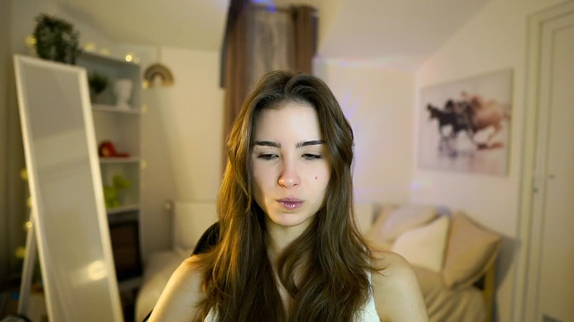 Gallery image thumbnail from Shy_jane's myfreecams stream on, 12/28/2025, 10:57 image 5 of 20