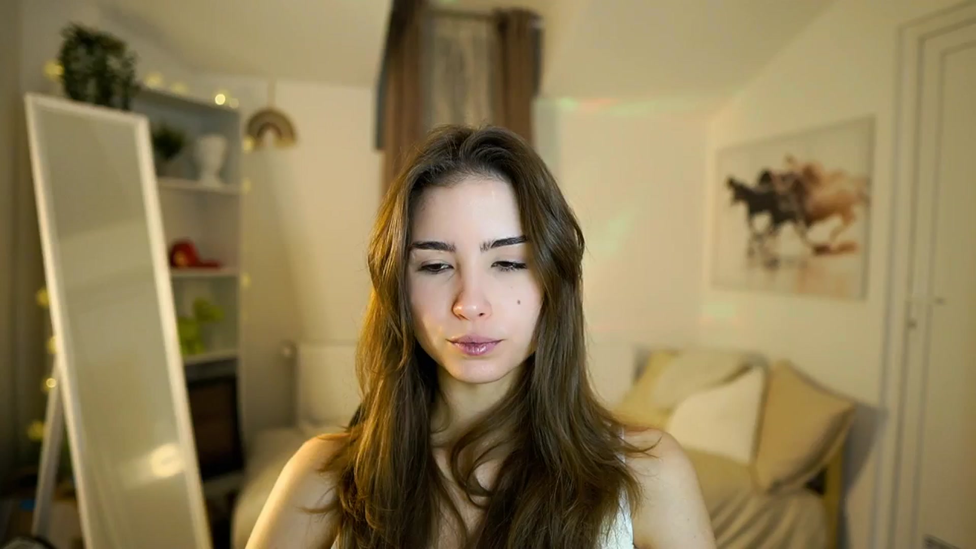 Gallery image thumbnail from Shy_jane's myfreecams stream on, 12/28/2025, 10:57 image 8 of 20