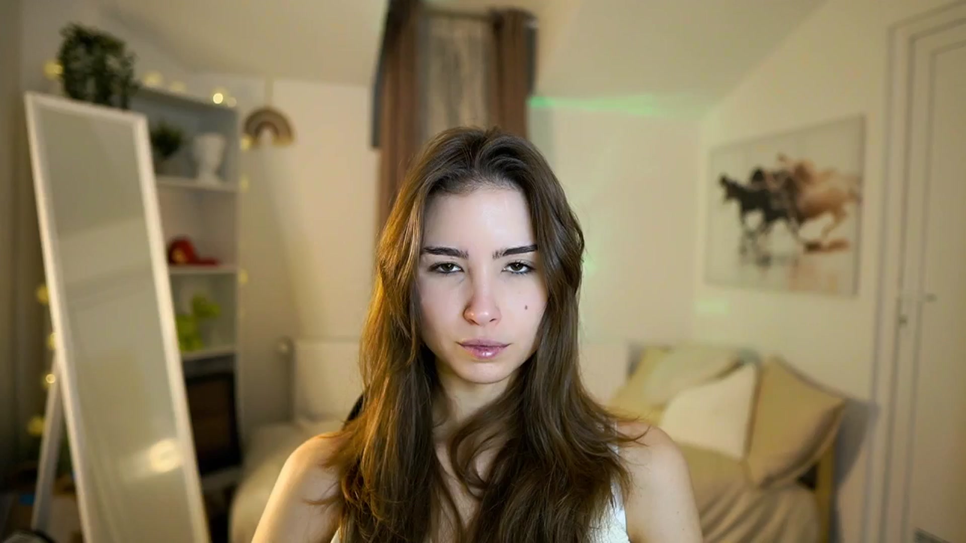 Gallery image thumbnail from Shy_jane's myfreecams stream on, 12/28/2025, 10:57 image 9 of 20
