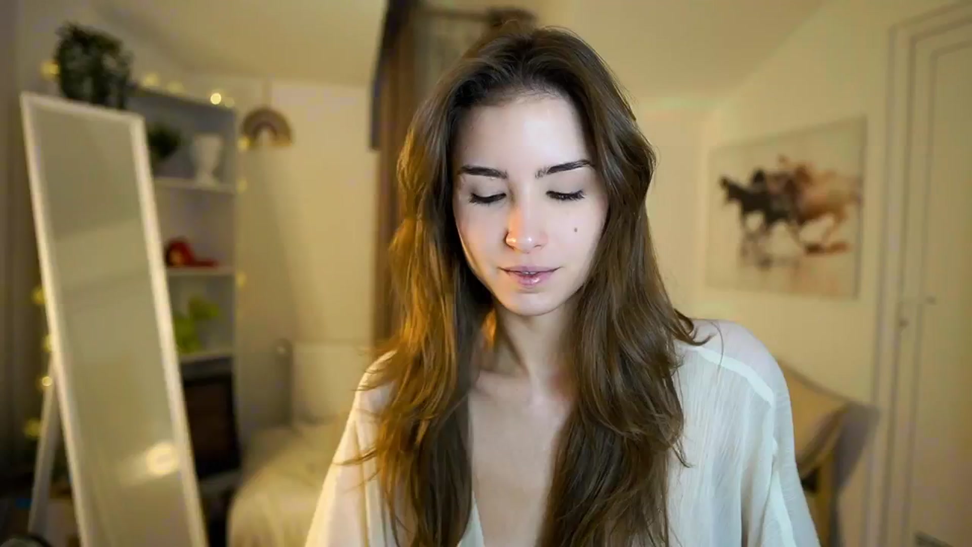 Gallery image thumbnail from Shy_jane's myfreecams stream on, 12/28/2025, 12:05 image 17 of 20