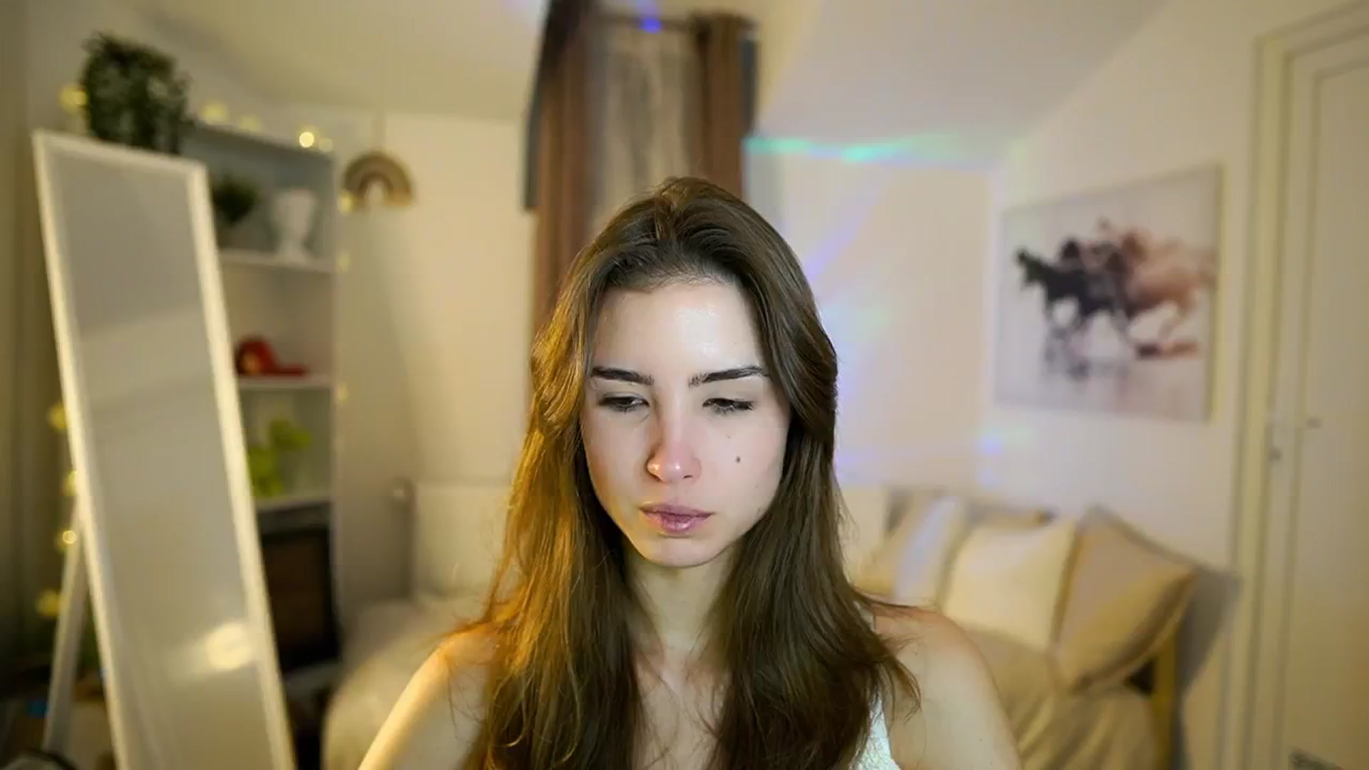 Gallery image thumbnail from Shy_jane's myfreecams stream on, 12/28/2025, 15:32 image 3 of 20