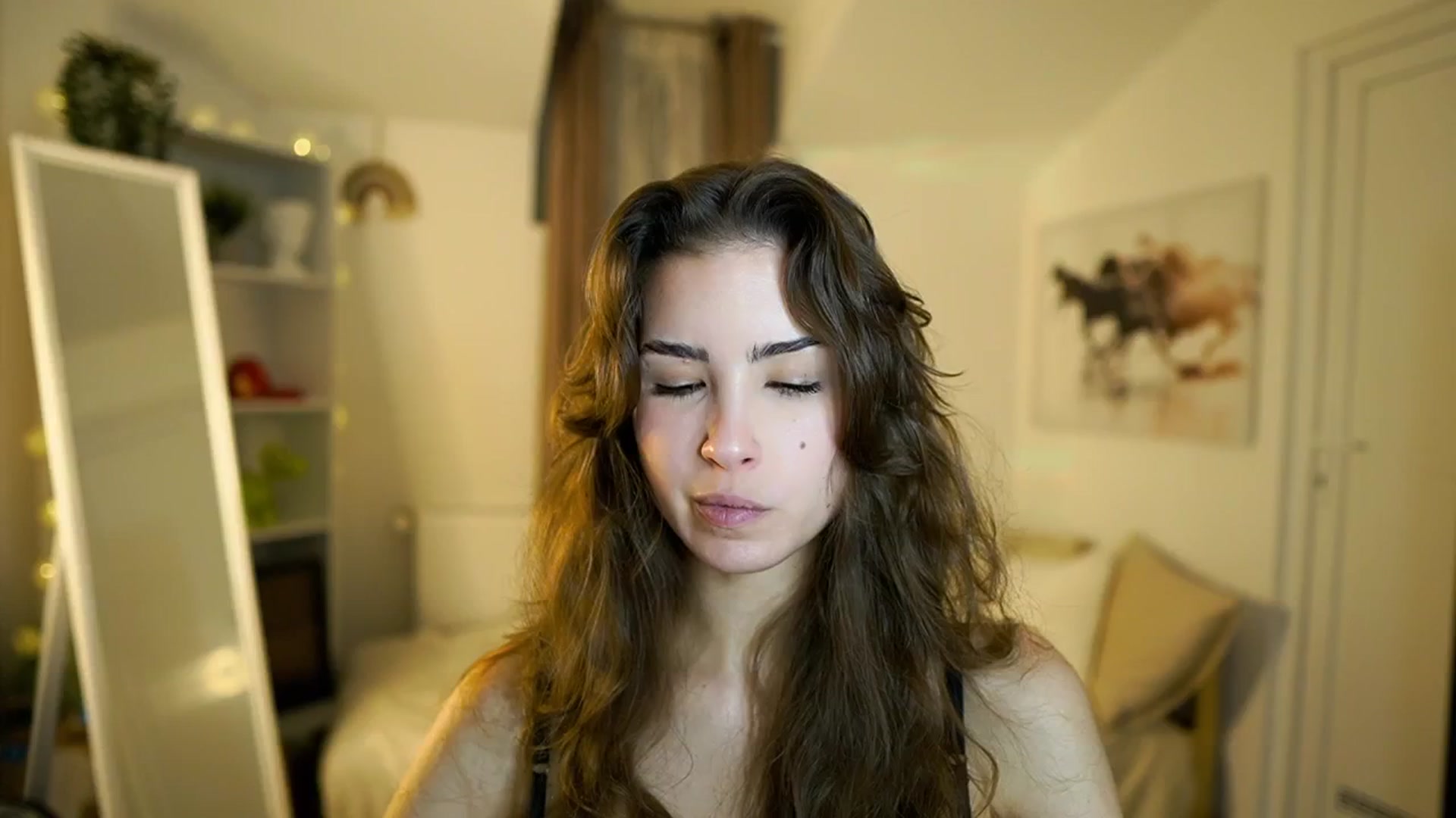 Gallery image thumbnail from Shy_jane's myfreecams stream on, 12/30/2025, 11:10 image 1 of 20