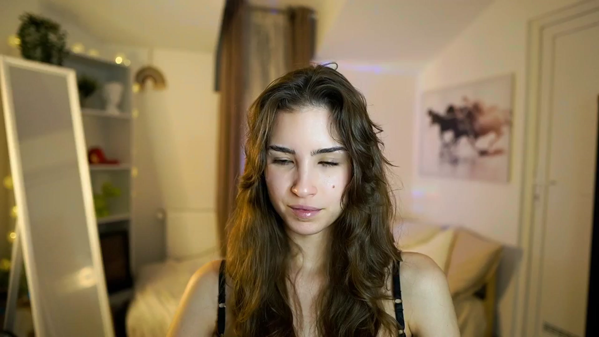 Gallery image thumbnail from Shy_jane's myfreecams stream on, 12/30/2025, 18:05 image 11 of 20