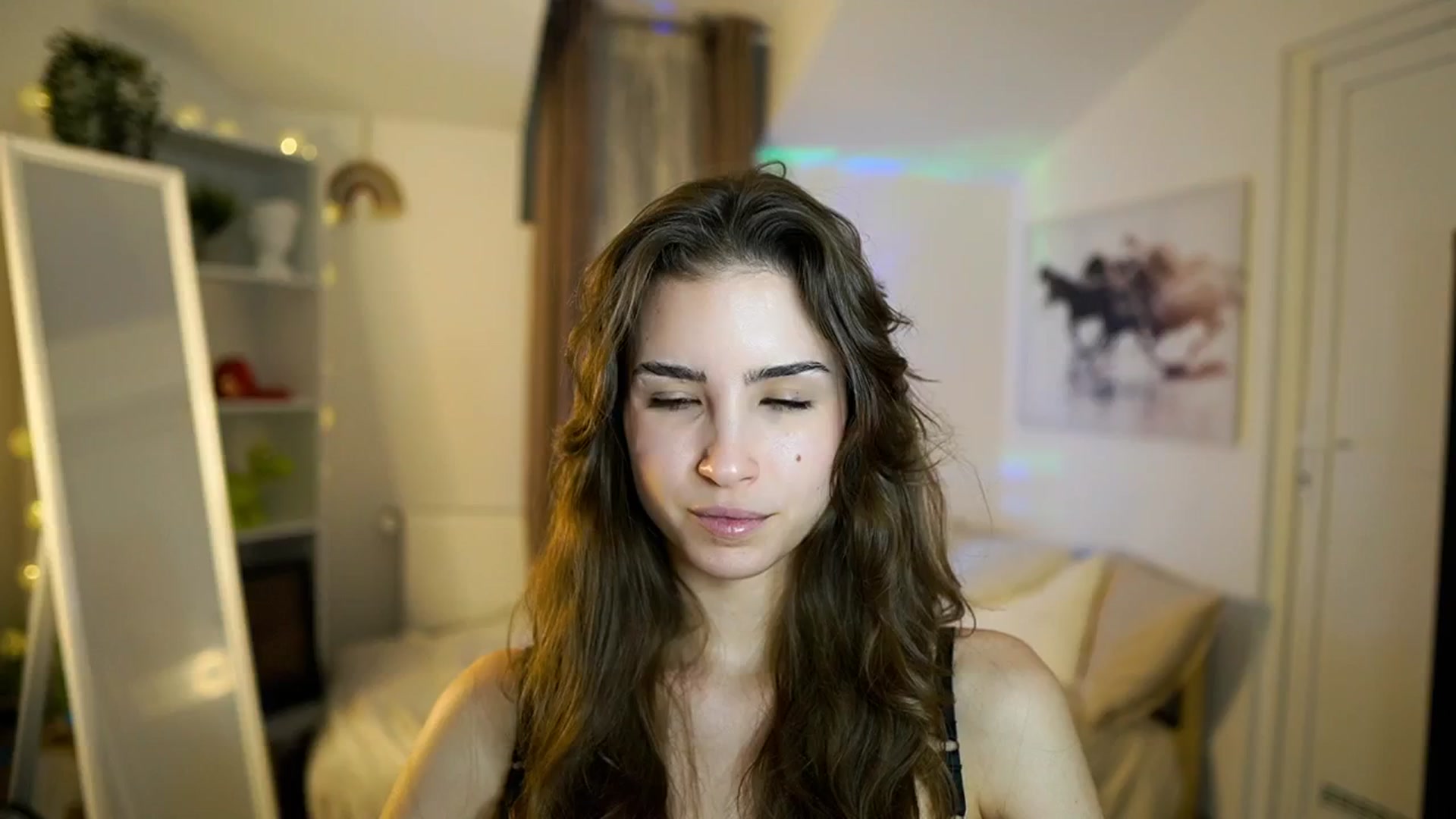Gallery image thumbnail from Shy_jane's myfreecams stream on, 12/30/2025, 18:05 image 5 of 20