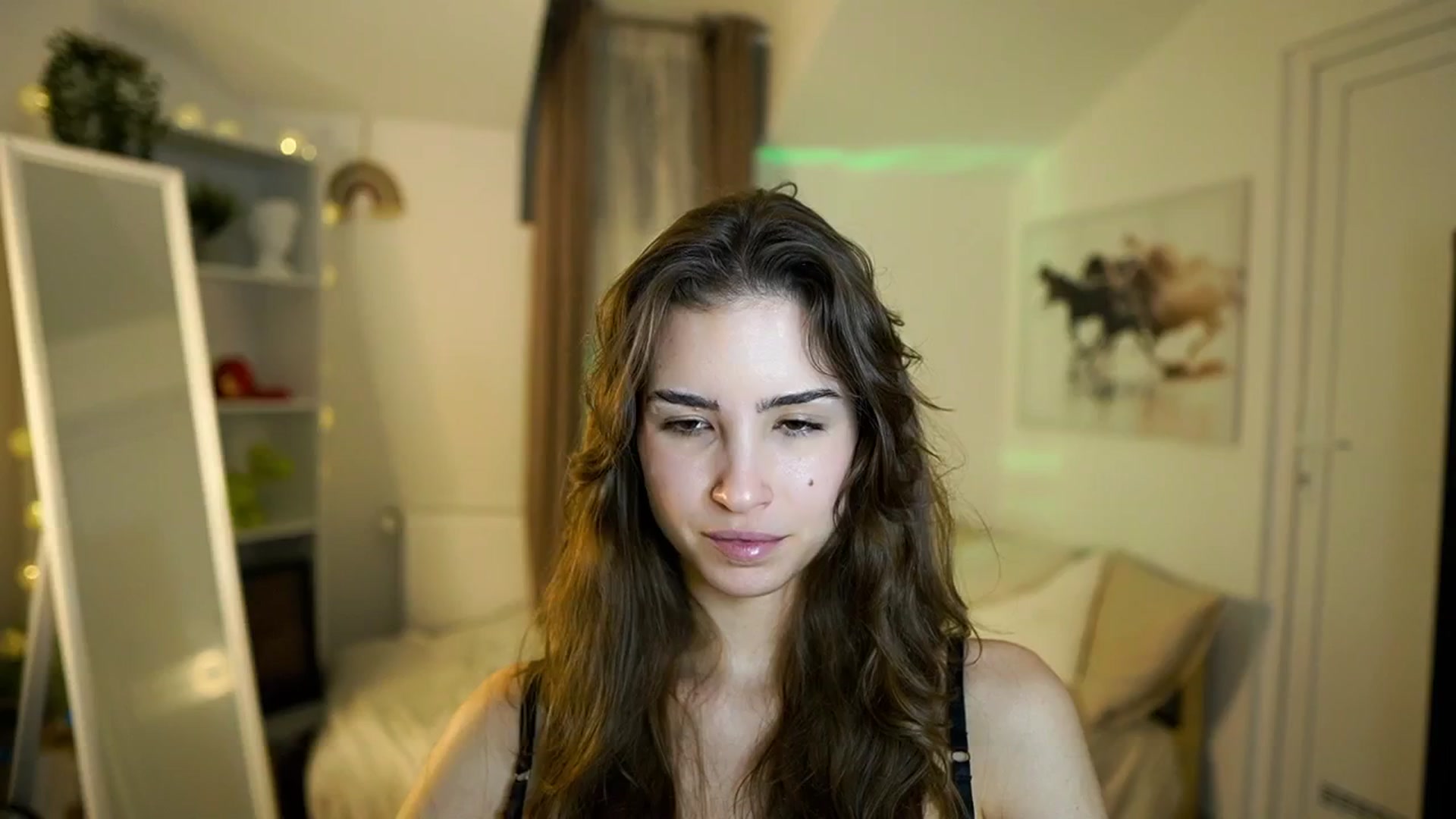 Gallery image thumbnail from Shy_jane's myfreecams stream on, 12/30/2025, 18:05 image 9 of 20