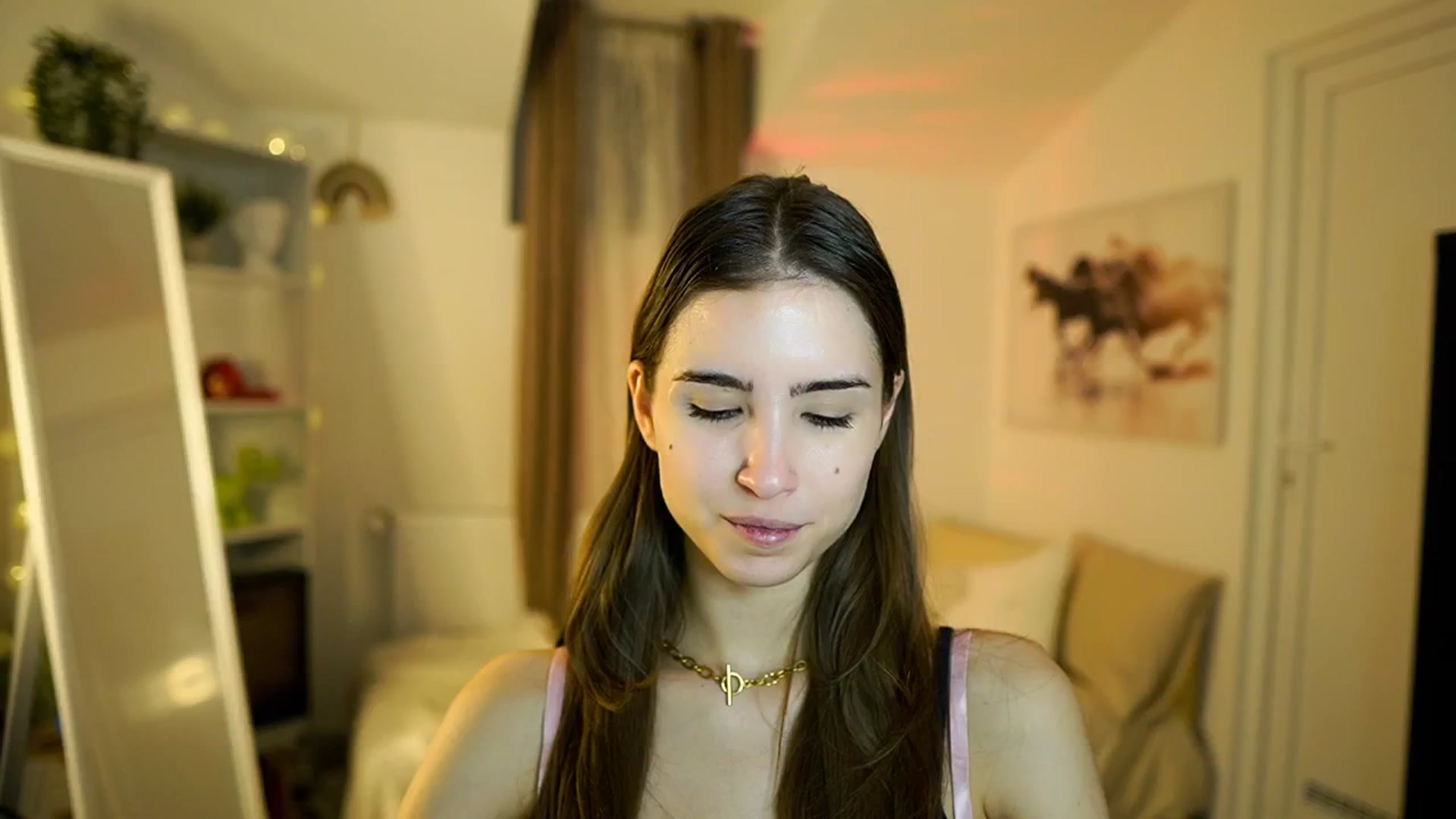 Gallery image thumbnail from Shy_jane's myfreecams stream on, 01/05/2026, 12:44 image 15 of 20