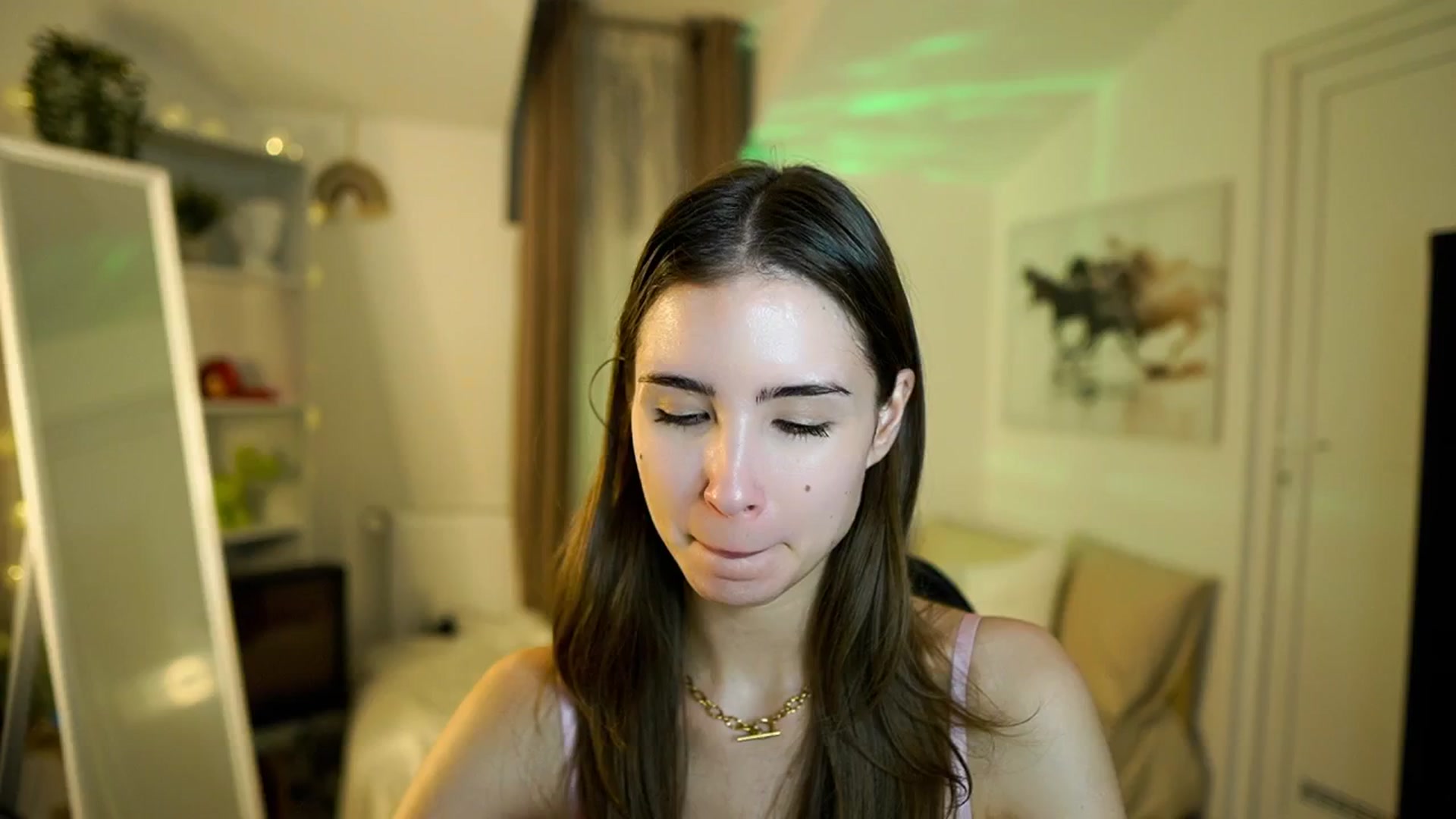 Gallery image thumbnail from Shy_jane's myfreecams stream on, 01/05/2026, 16:37 image 2 of 20