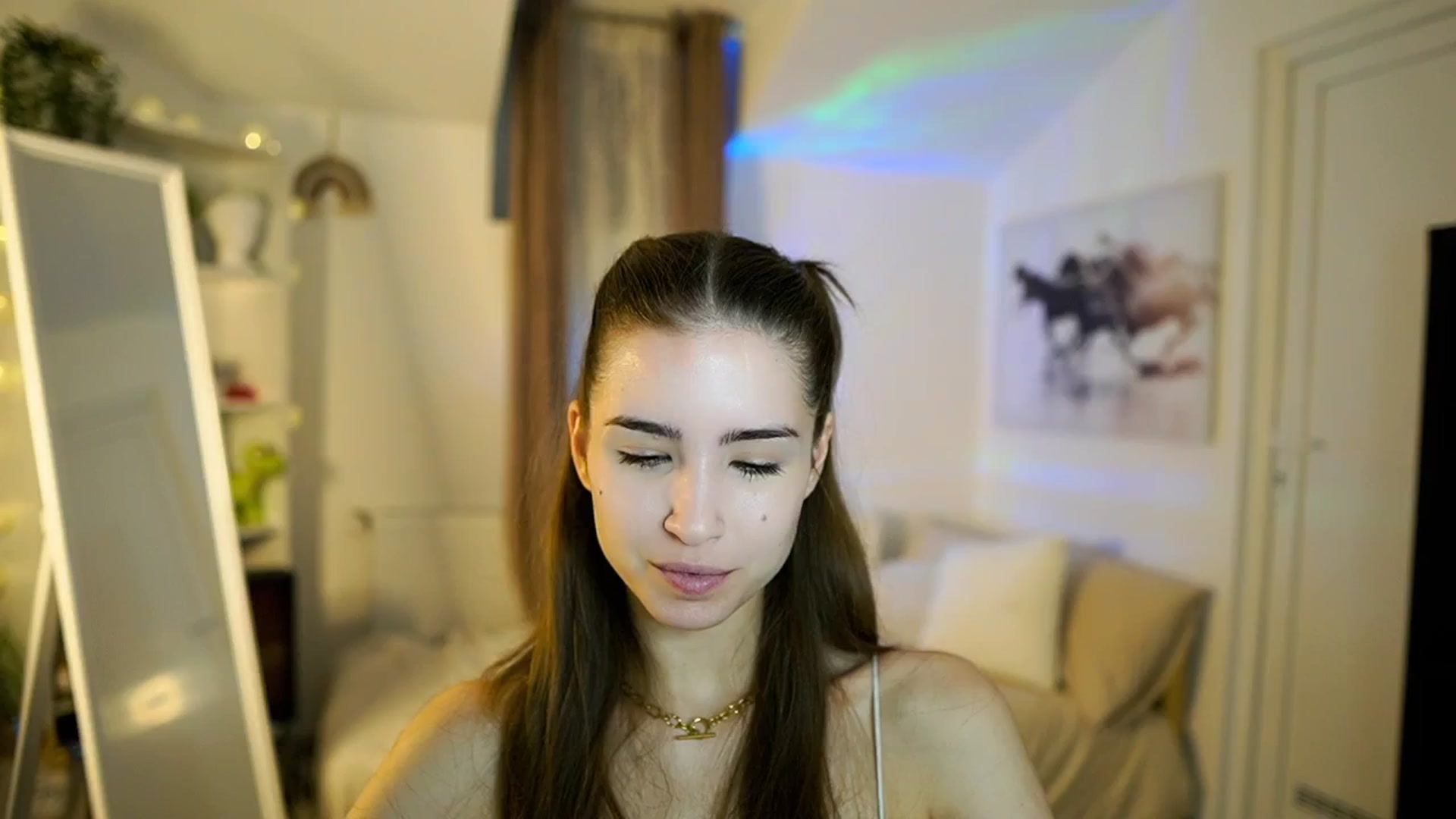 Gallery image thumbnail from Shy_jane's myfreecams stream on, 01/12/2026, 10:47 image 8 of 20