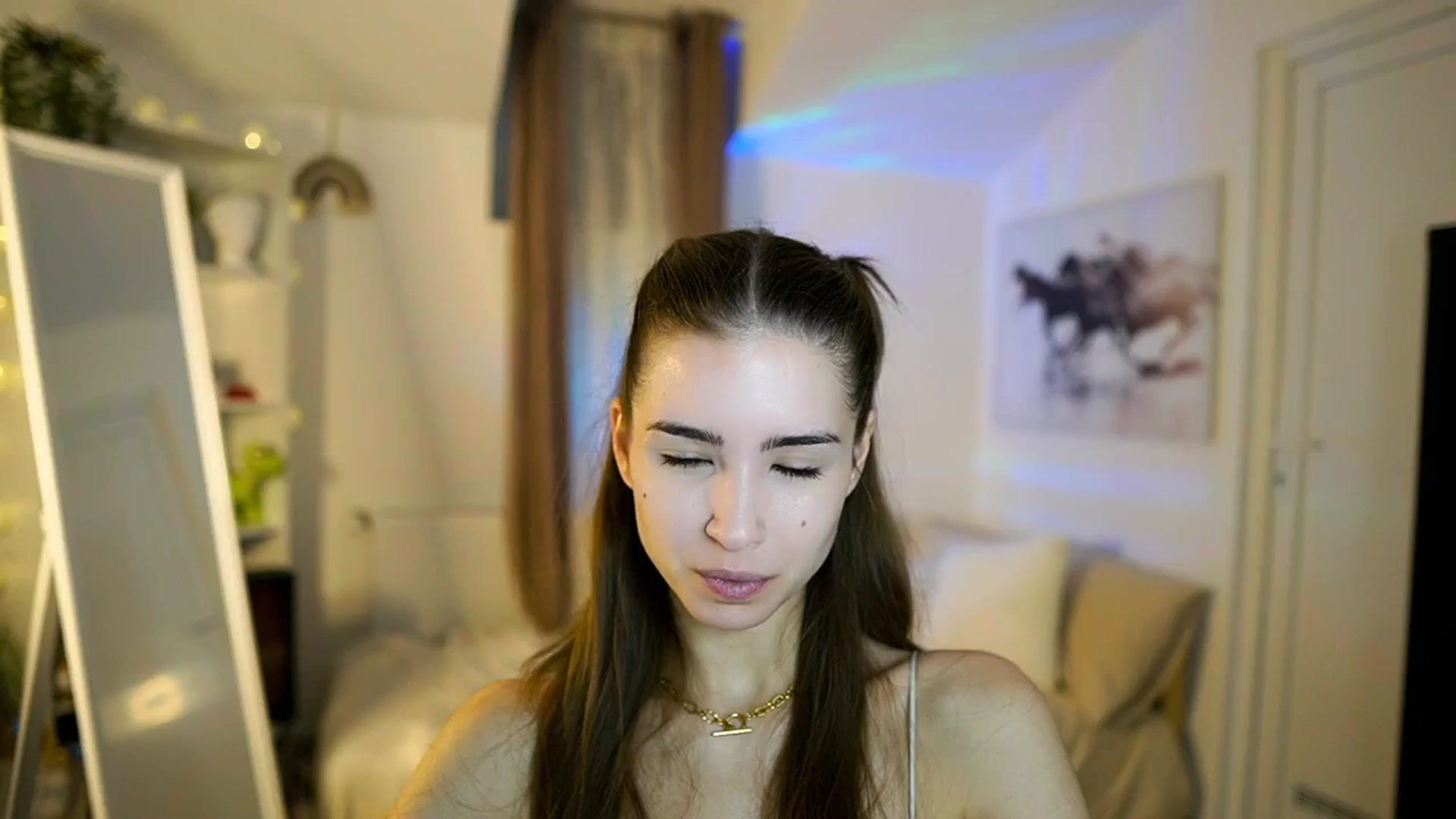 Gallery image thumbnail from Shy_jane's myfreecams stream on, 01/12/2026, 10:47 image 7 of 20