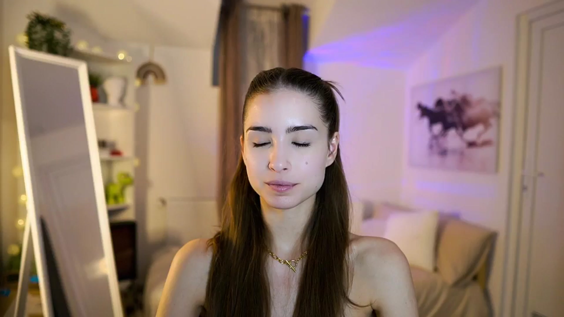 Gallery image thumbnail from Shy_jane's myfreecams stream on, 01/12/2026, 11:40 image 13 of 20