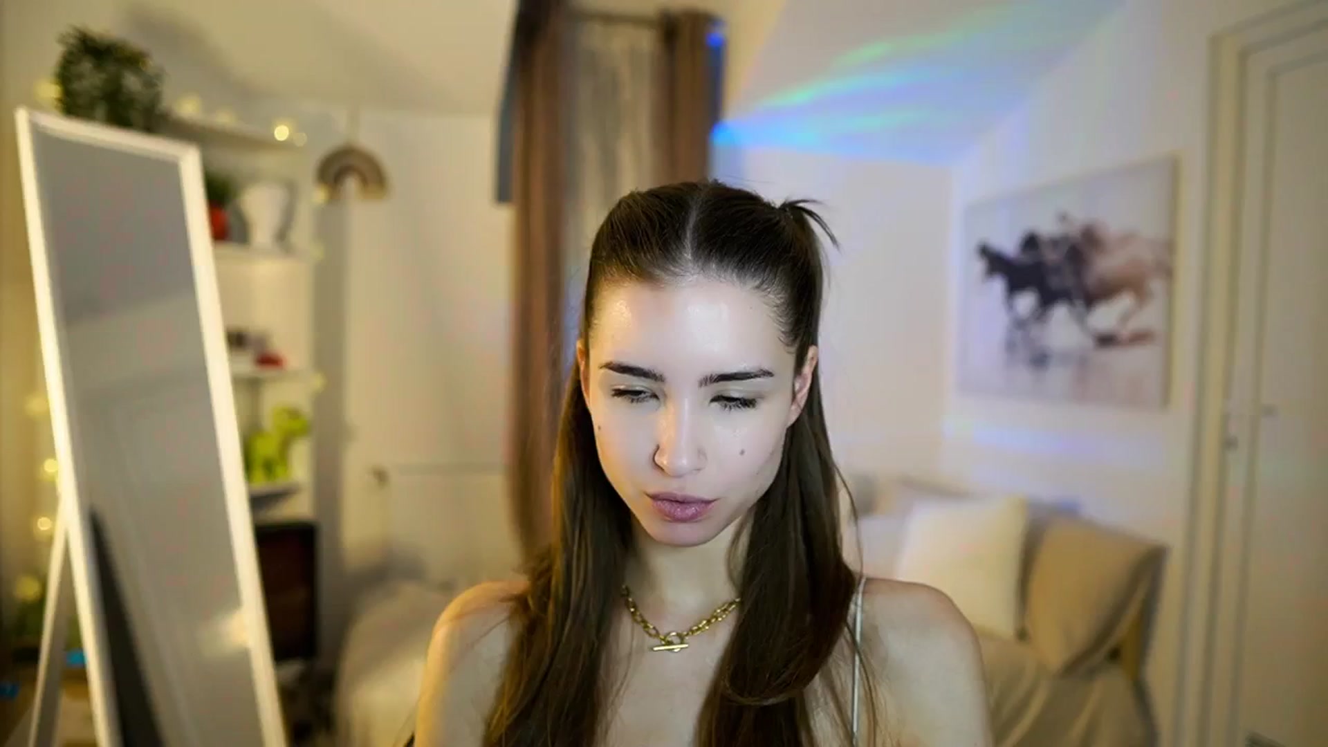 Gallery image thumbnail from Shy_jane's myfreecams stream on, 01/12/2026, 12:47 image 3 of 20