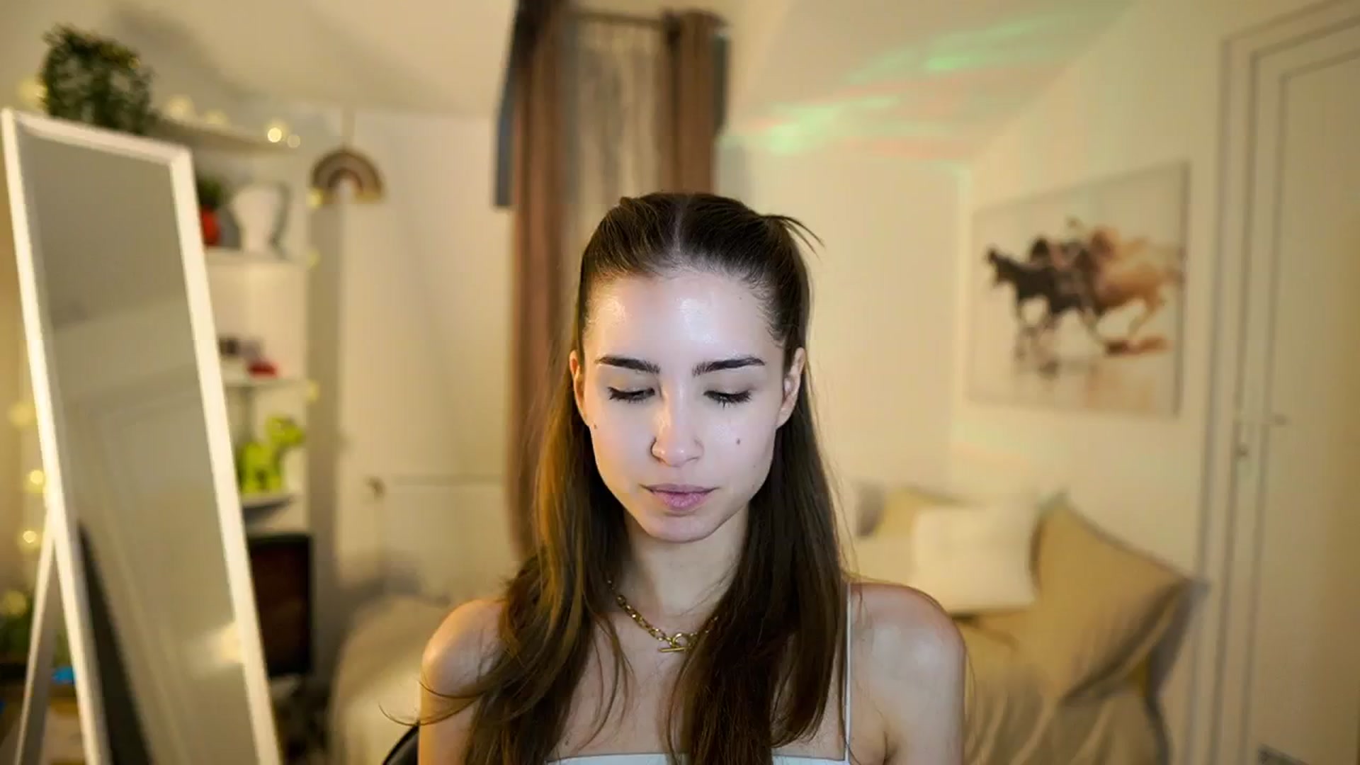 Gallery image thumbnail from Shy_jane's myfreecams stream on, 01/12/2026, 15:38 image 1 of 20