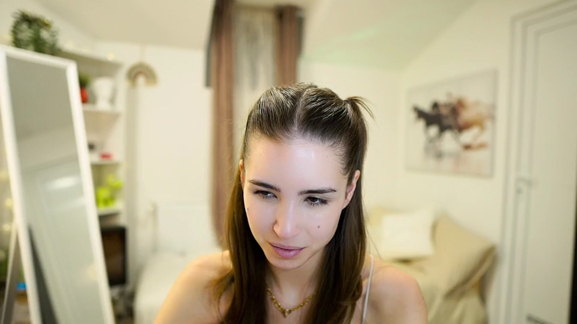 Gallery image thumbnail from Shy_jane's myfreecams stream on, 01/12/2026, 17:27 image 2 of 20