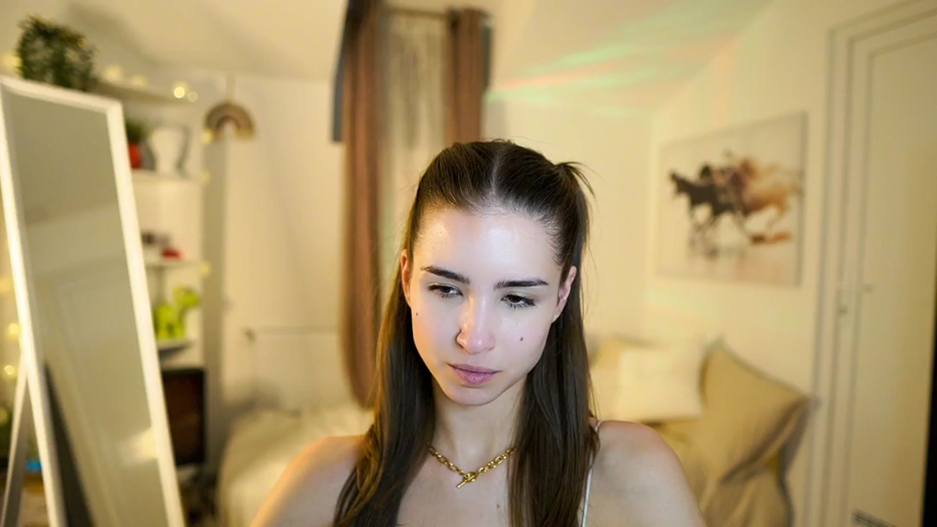 Gallery image thumbnail from Shy_jane's myfreecams stream on, 01/12/2026, 18:04 image 4 of 20
