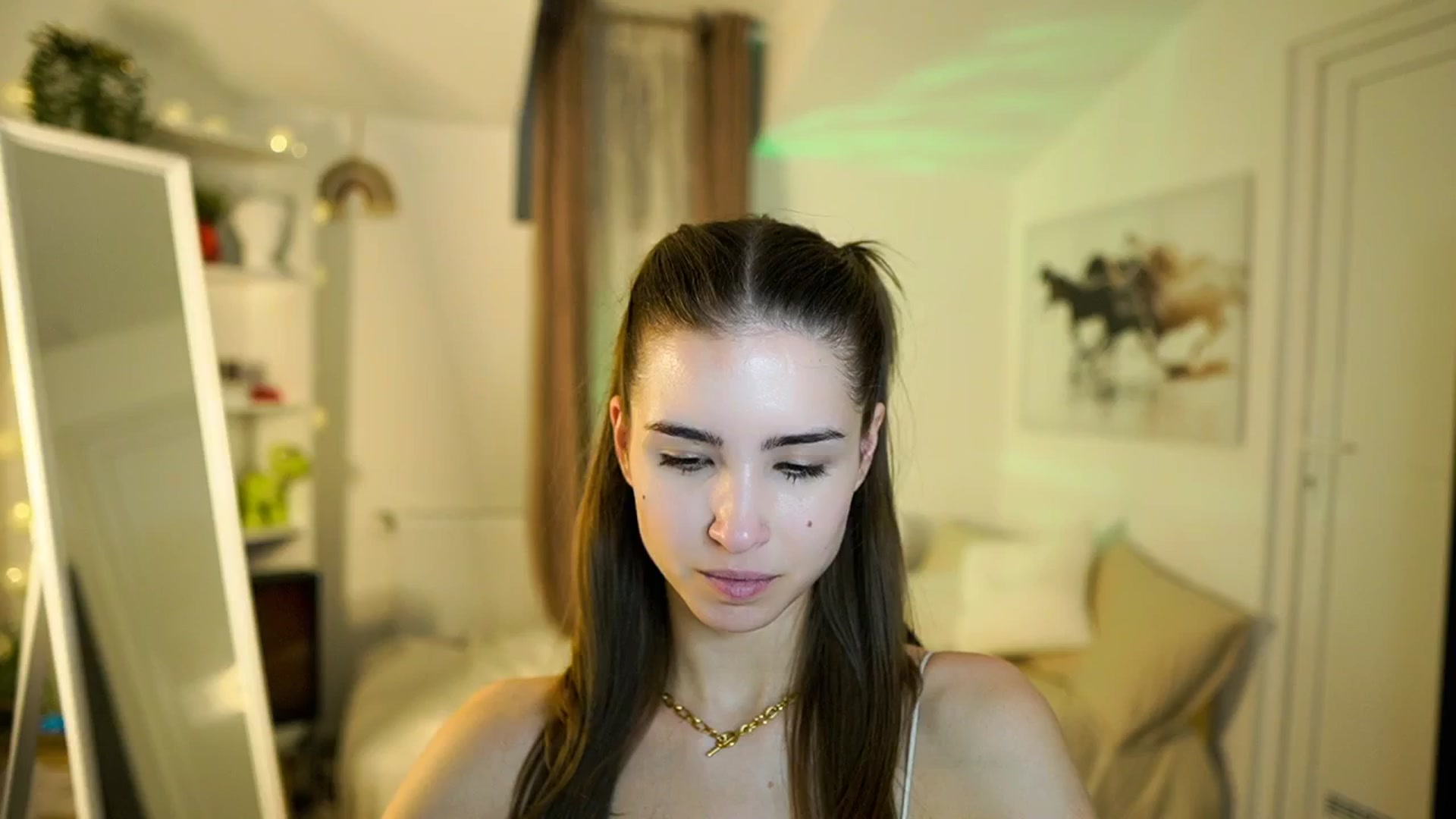 Gallery image thumbnail from Shy_jane's myfreecams stream on, 01/12/2026, 18:04 image 2 of 20