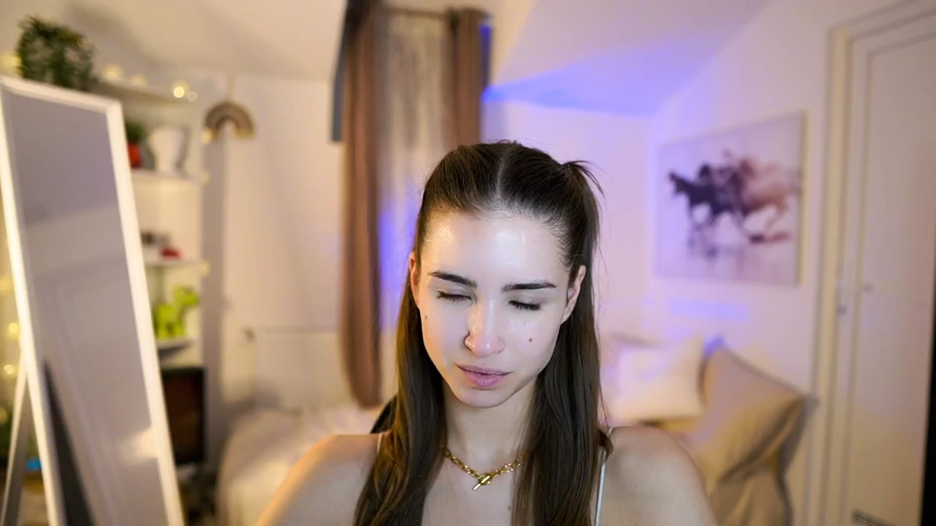 Gallery image thumbnail from Shy_jane's myfreecams stream on, 01/12/2026, 18:04 image 19 of 20