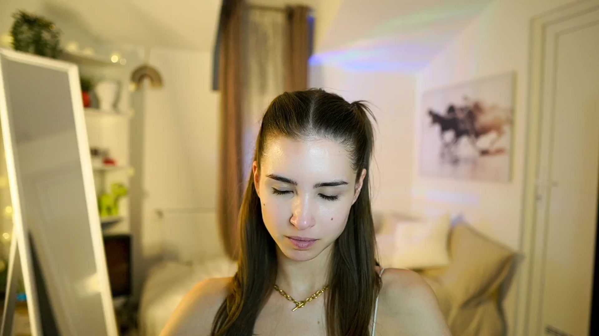 Gallery image thumbnail from Shy_jane's myfreecams stream on, 01/12/2026, 18:04 image 1 of 20