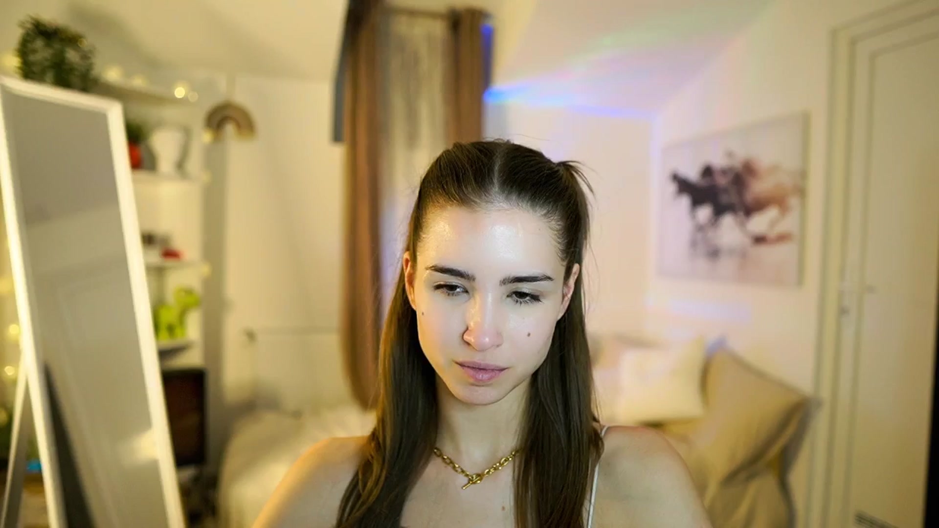 Gallery image thumbnail from Shy_jane's myfreecams stream on, 01/12/2026, 18:04 image 6 of 20