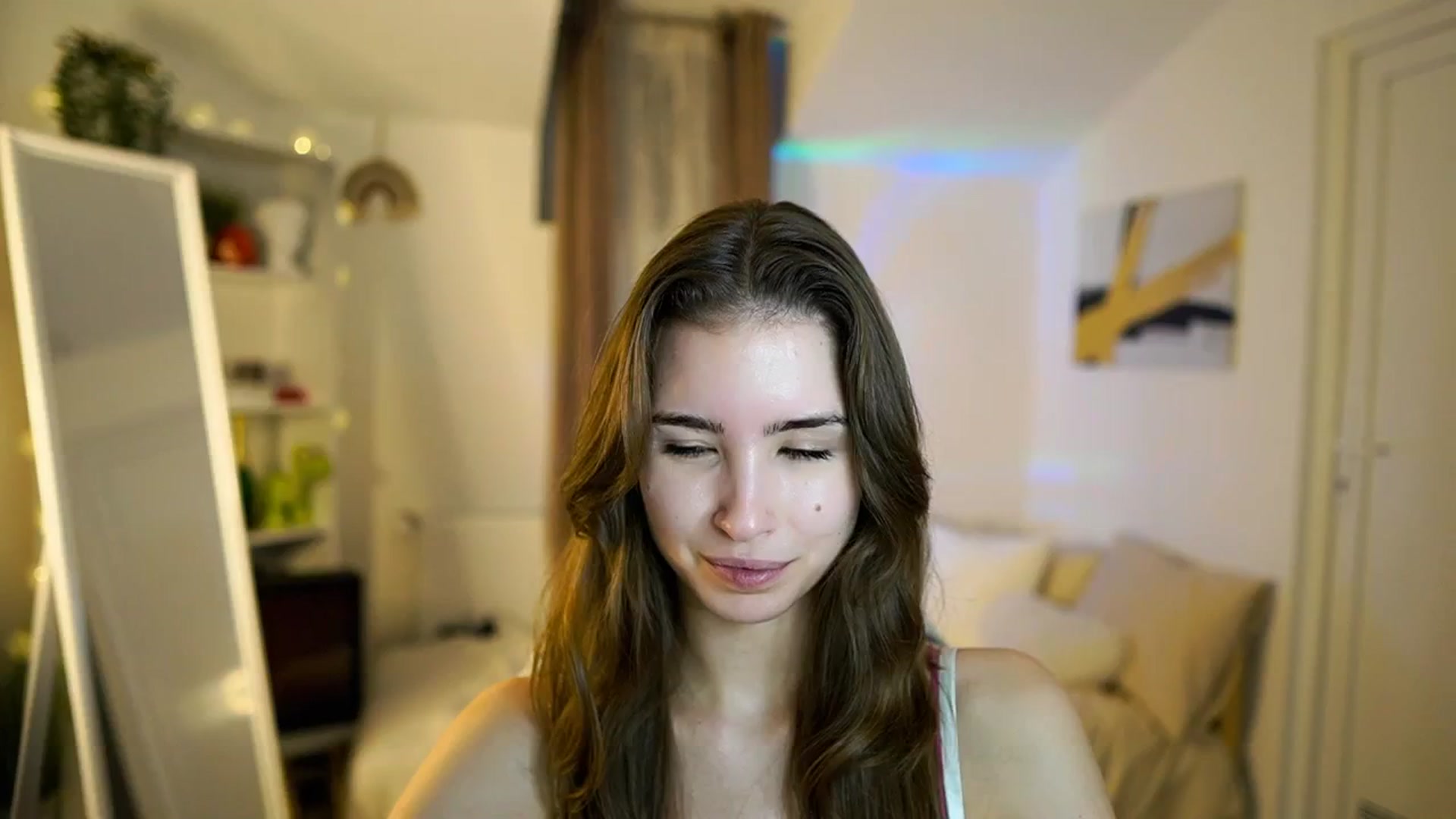 Gallery image thumbnail from Shy_jane's myfreecams stream on, 01/16/2026, 12:27 image 6 of 20