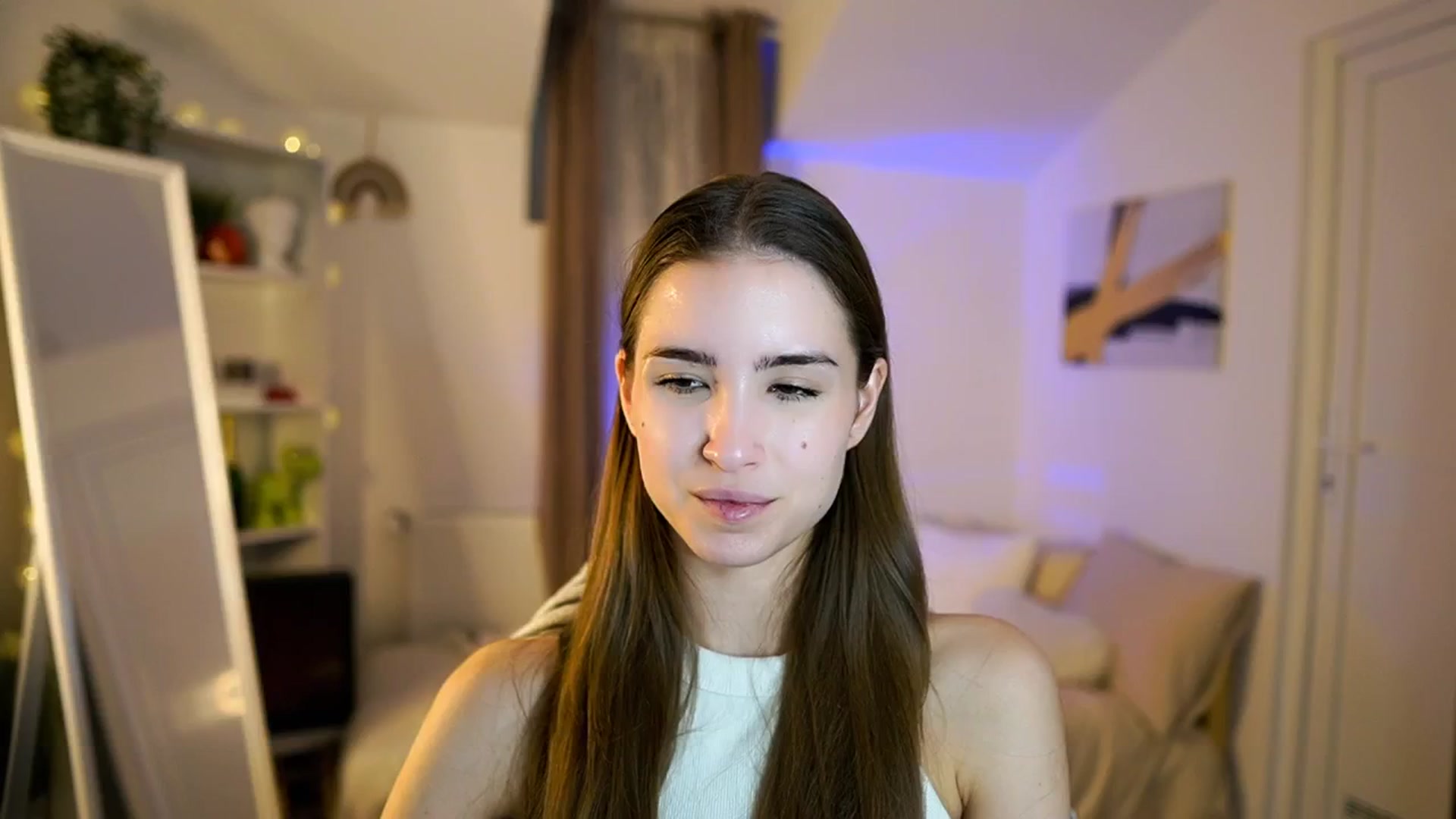 Gallery image thumbnail from Shy_jane's myfreecams stream on, 01/20/2026, 13:34 image 7 of 20