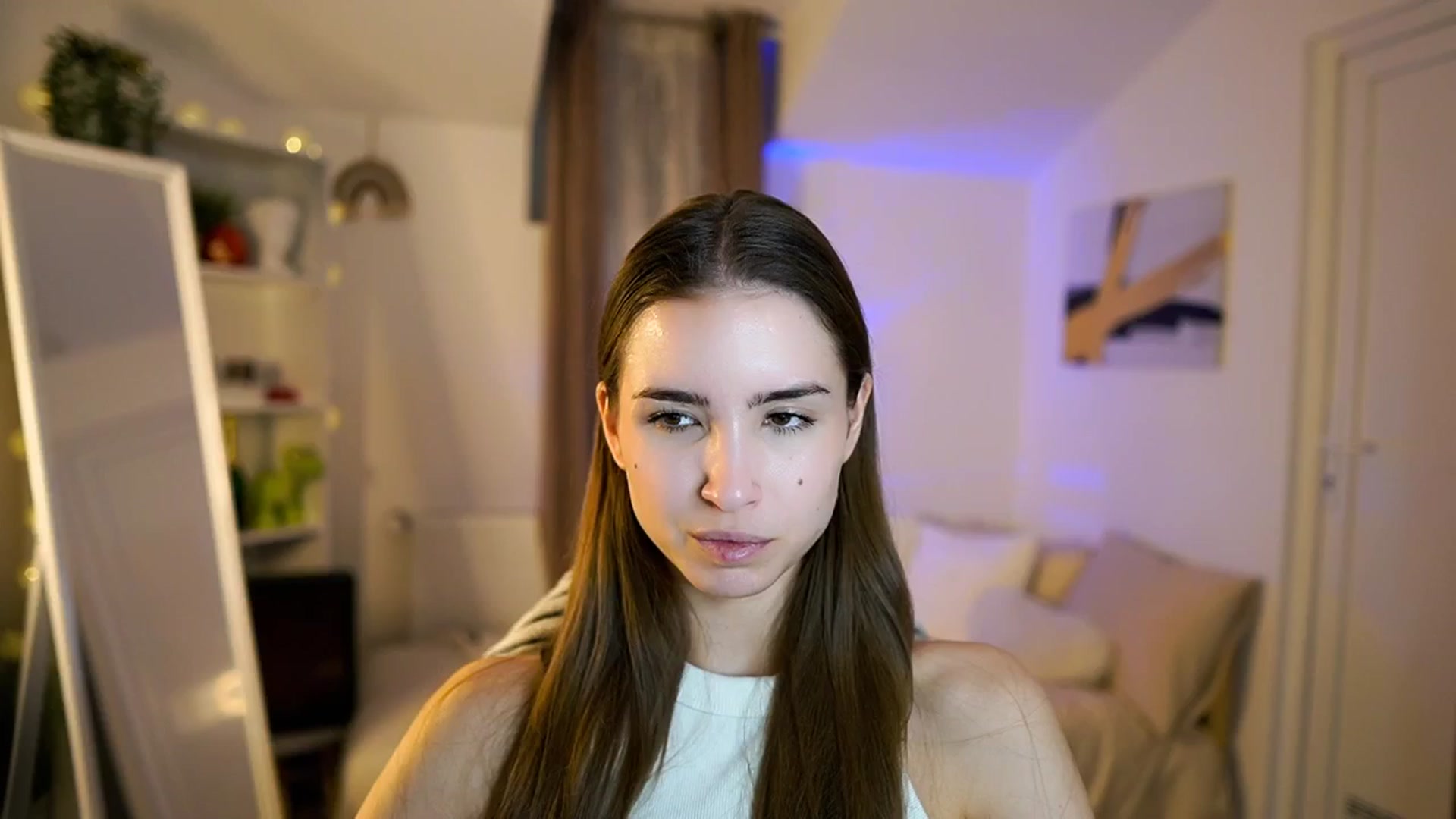Gallery image thumbnail from Shy_jane's myfreecams stream on, 01/20/2026, 13:34 image 1 of 20