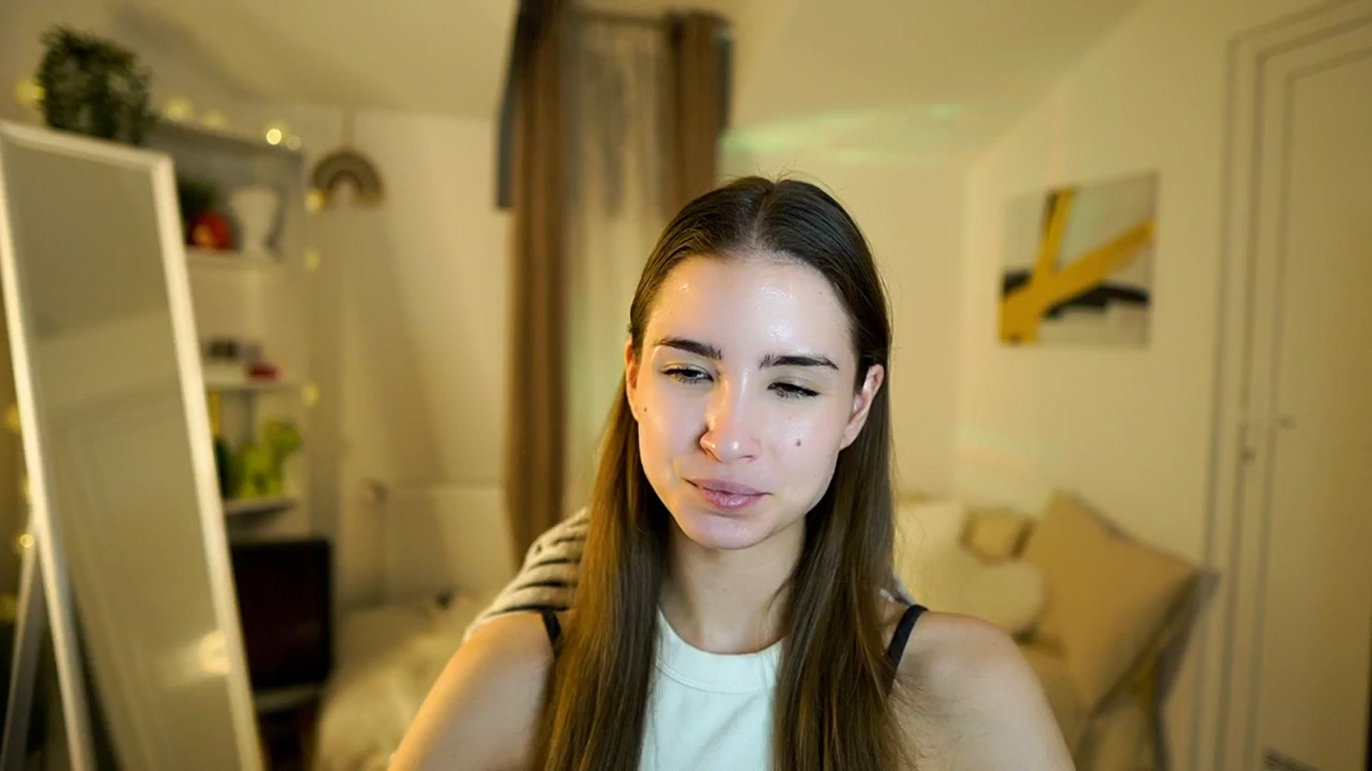 Gallery image thumbnail from Shy_jane's myfreecams stream on, 01/20/2026, 16:10 image 6 of 20