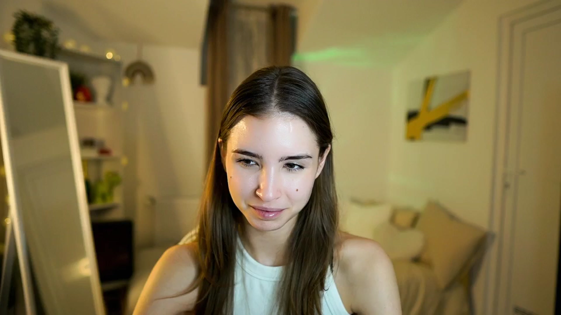 Gallery image thumbnail from Shy_jane's myfreecams stream on, 01/20/2026, 17:49 image 15 of 20