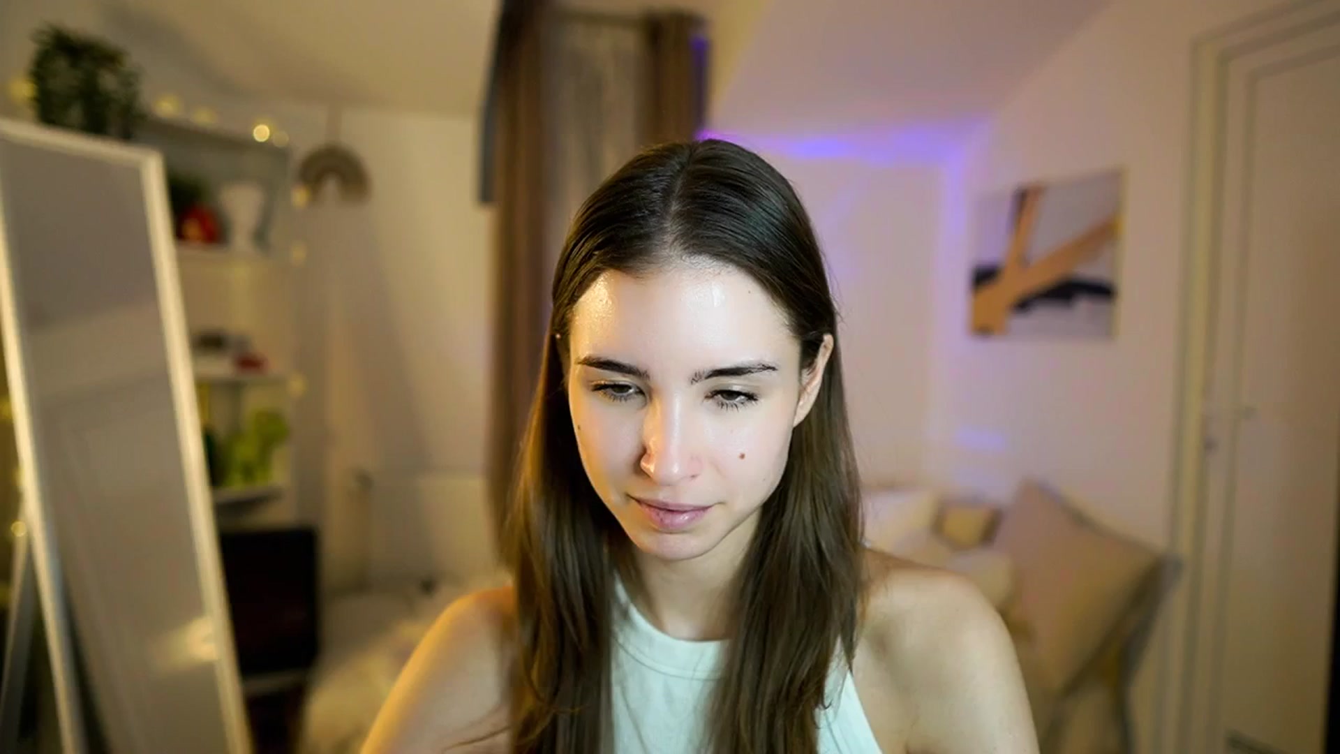 Gallery image thumbnail from Shy_jane's myfreecams stream on, 01/20/2026, 17:49 image 16 of 20