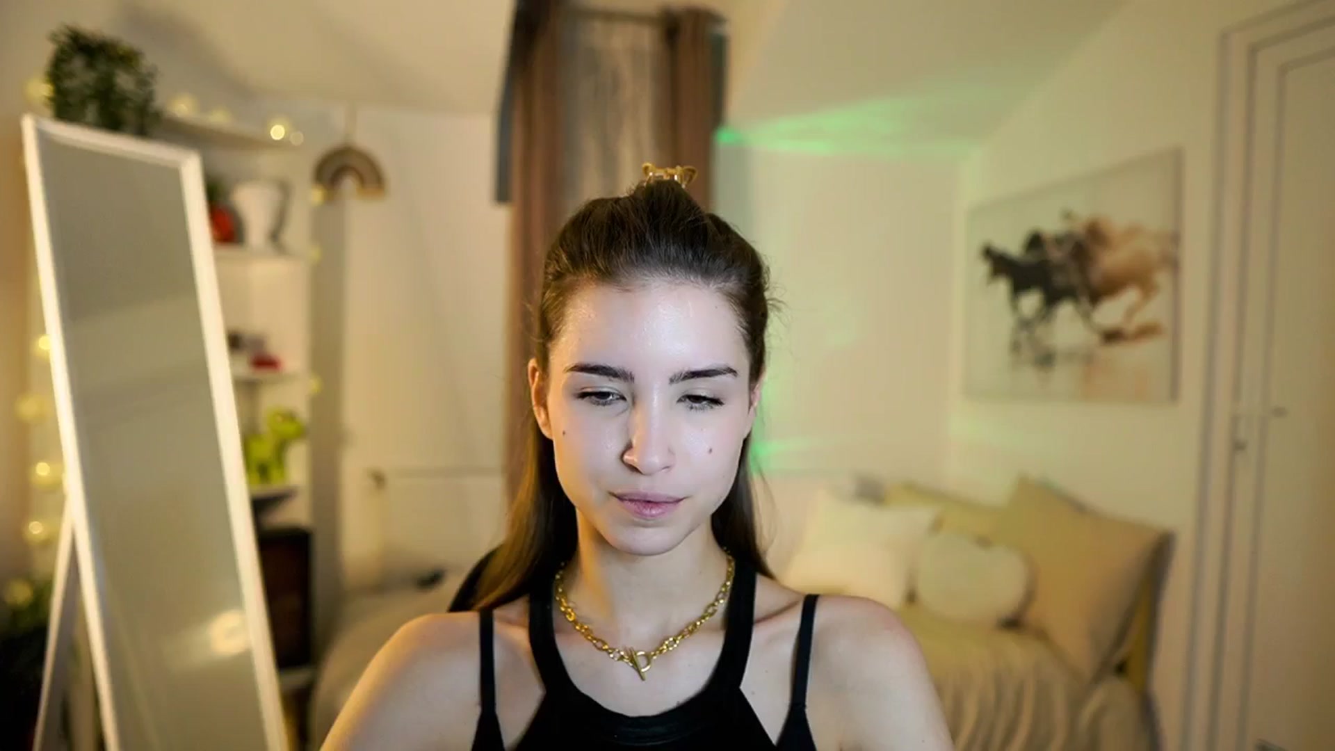 Gallery image thumbnail from Shy_jane's myfreecams stream on, 01/22/2026, 12:05 image 16 of 20