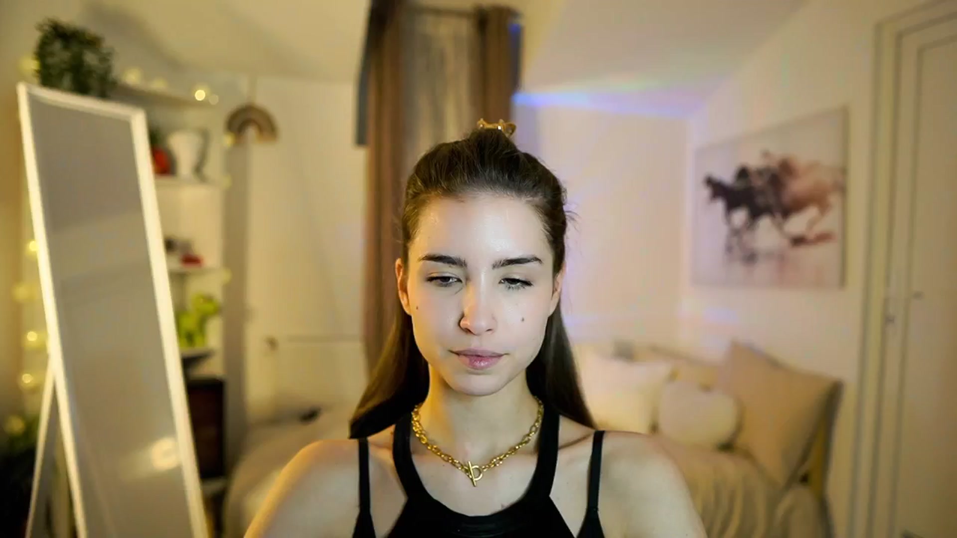 Gallery image thumbnail from Shy_jane's myfreecams stream on, 01/22/2026, 12:05 image 2 of 20