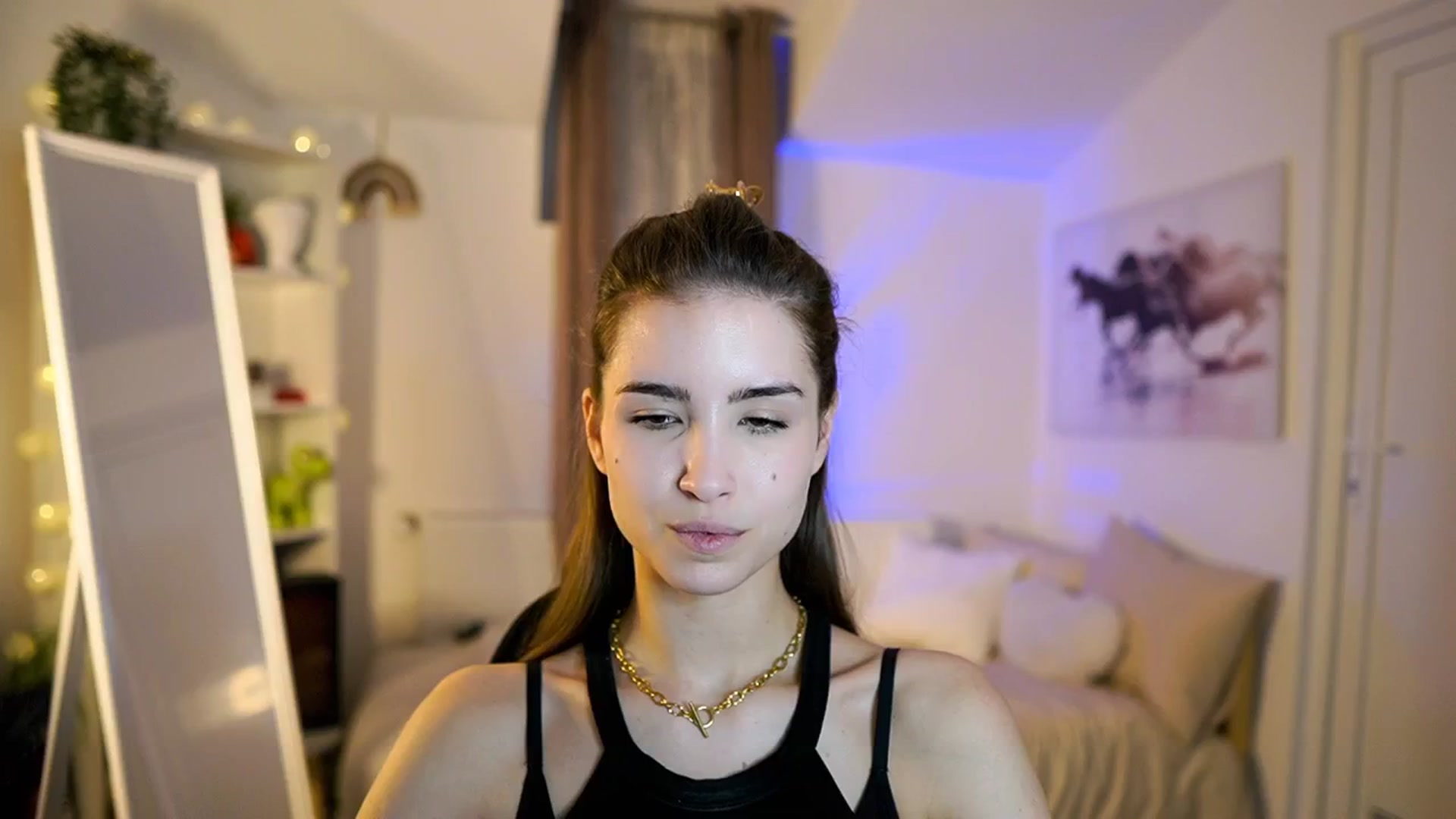 Gallery image thumbnail from Shy_jane's myfreecams stream on, 01/22/2026, 12:05 image 10 of 20