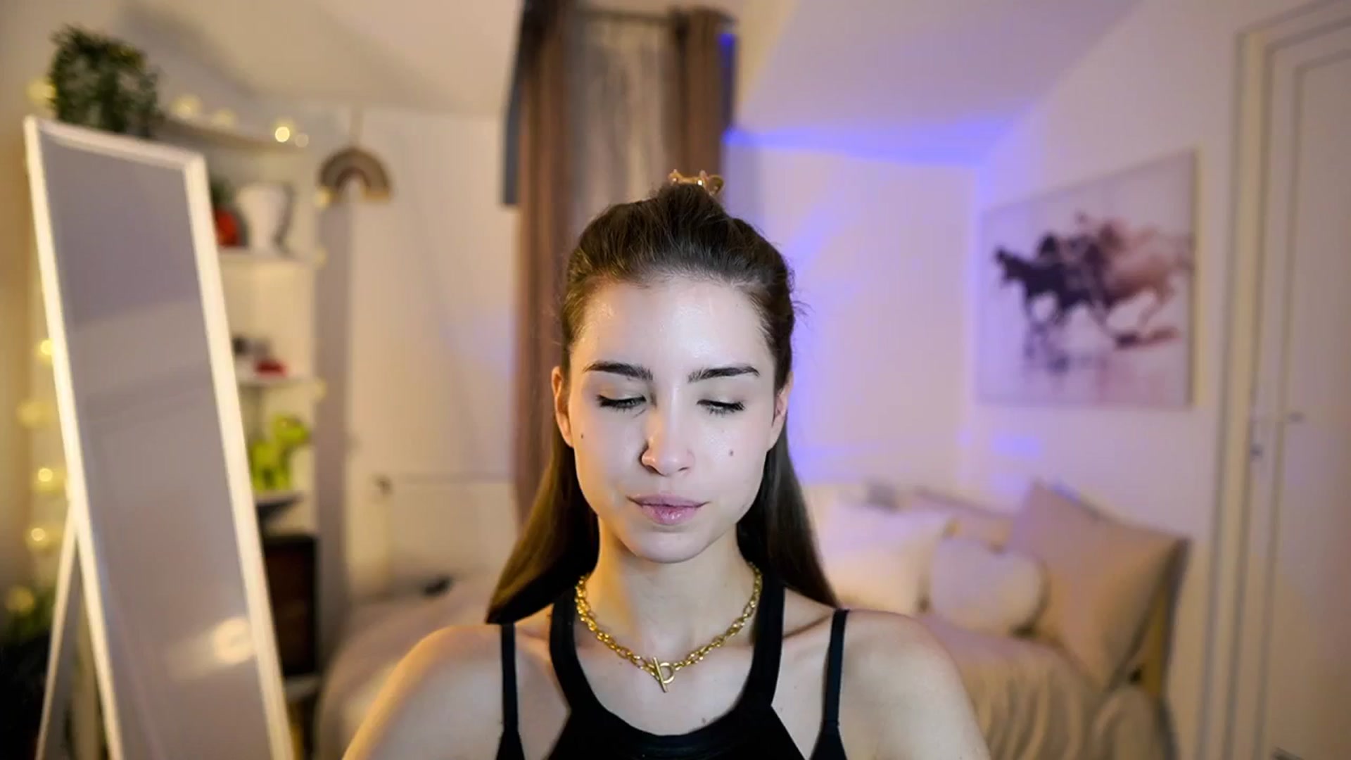 Gallery image thumbnail from Shy_jane's myfreecams stream on, 01/22/2026, 12:05 image 5 of 20
