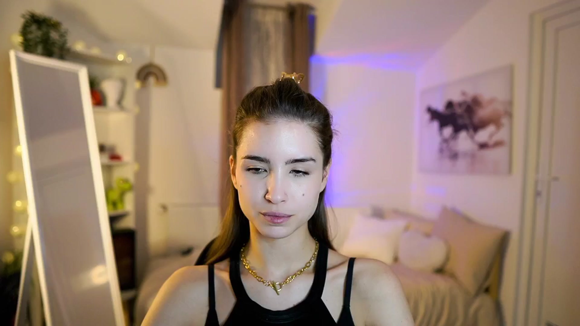 Gallery image thumbnail from Shy_jane's myfreecams stream on, 01/22/2026, 12:05 image 14 of 20