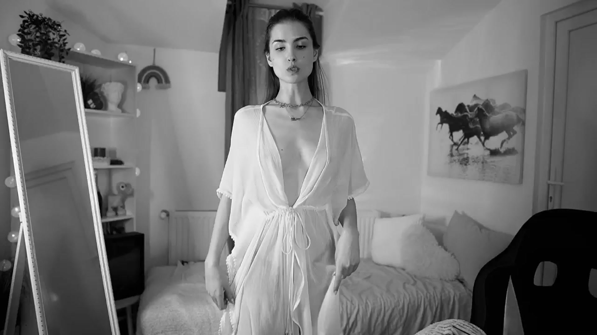 Gallery image thumbnail from Shy_jane's myfreecams stream on, 01/23/2026, 15:12 image 12 of 20