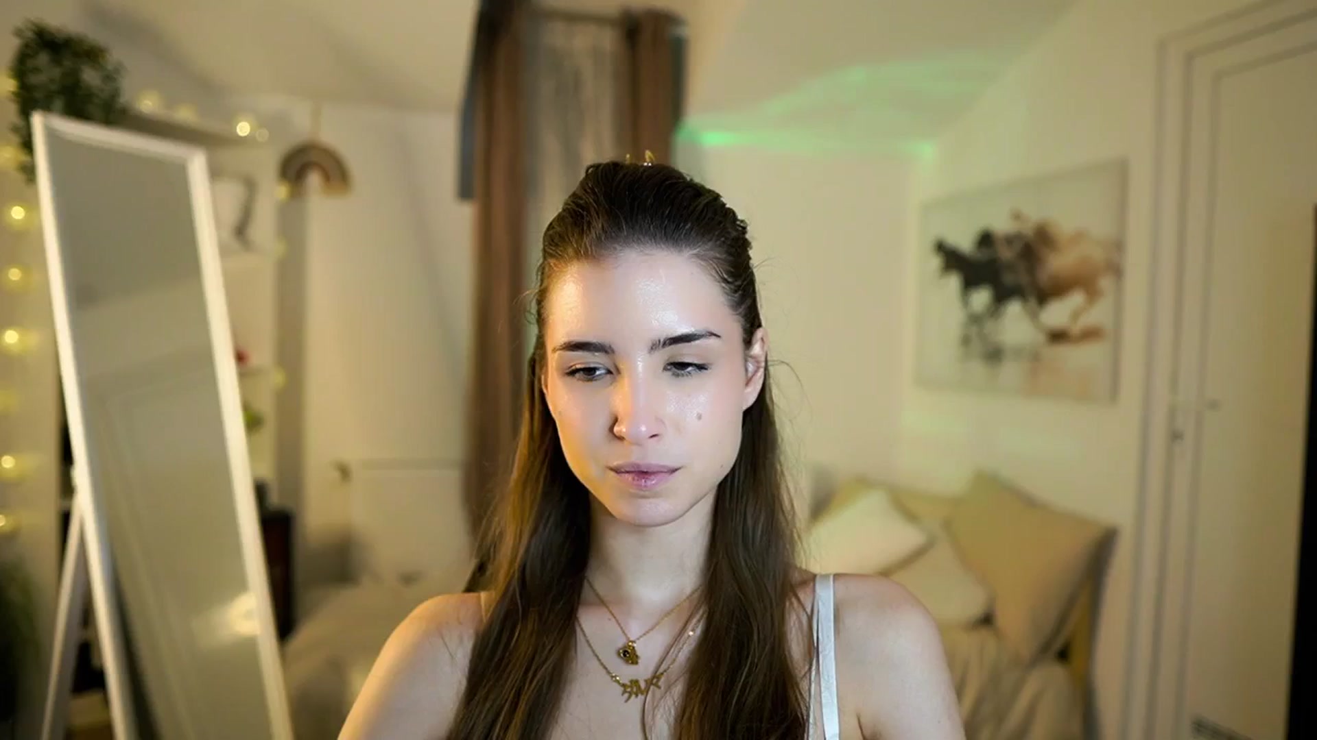 Gallery image thumbnail from Shy_jane's myfreecams stream on, 01/29/2026, 15:06 image 10 of 20