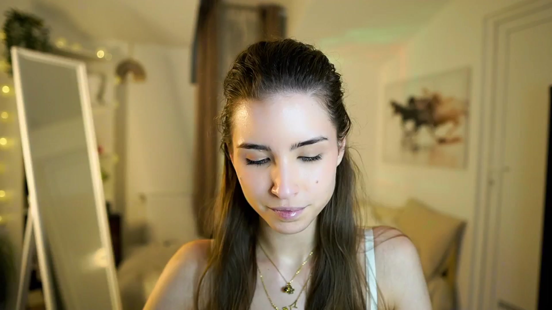Gallery image thumbnail from Shy_jane's myfreecams stream on, 01/29/2026, 16:40 image 5 of 20