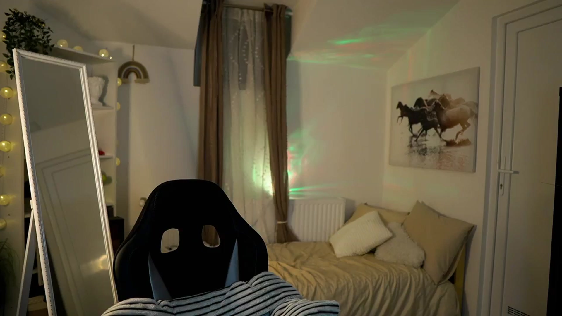 Gallery image thumbnail from Shy_jane's myfreecams stream on, 01/29/2026, 16:40 image 2 of 20
